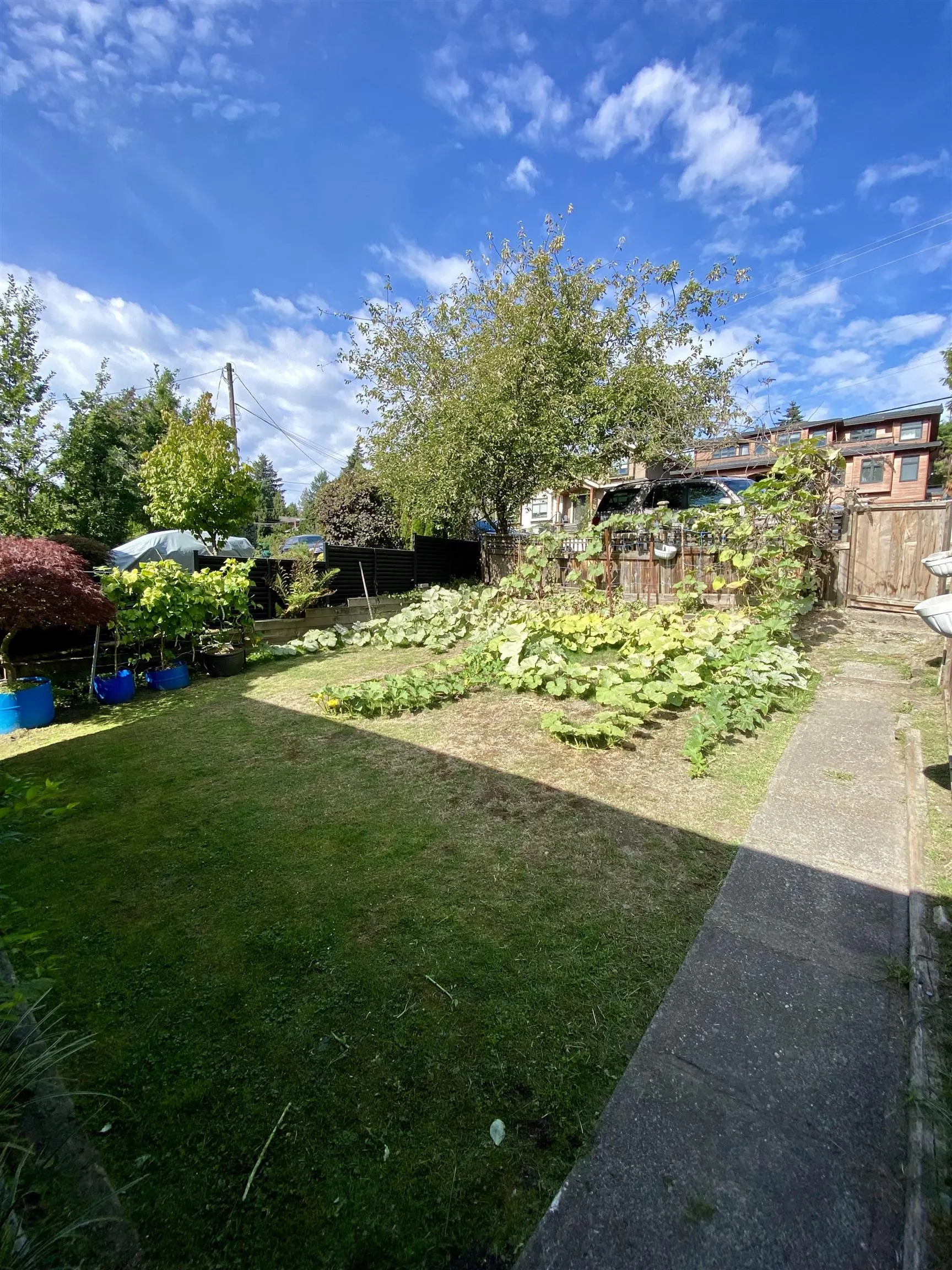 4614 Marine Drive