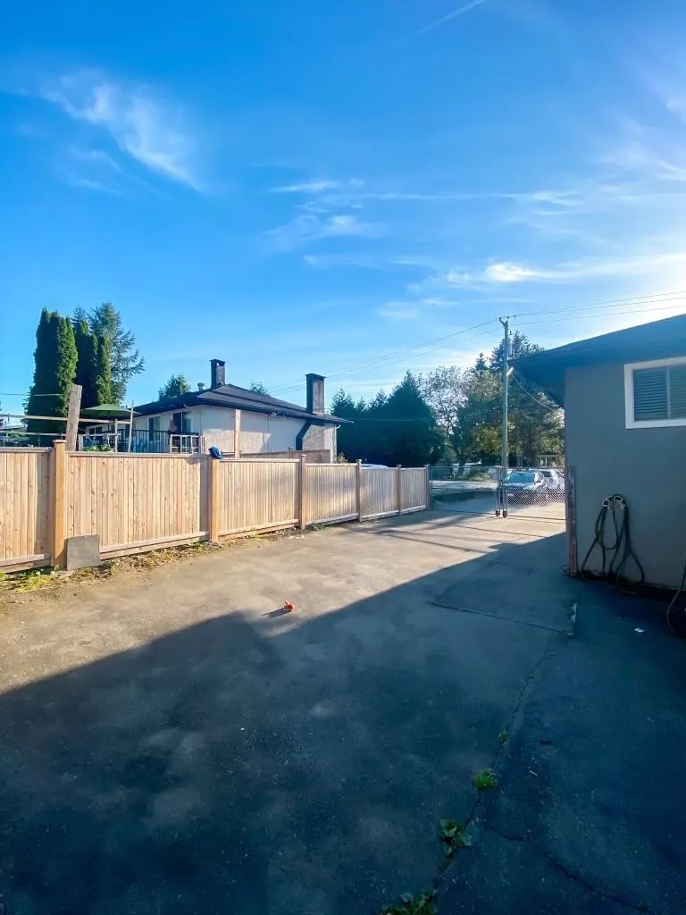 9864 128 Street