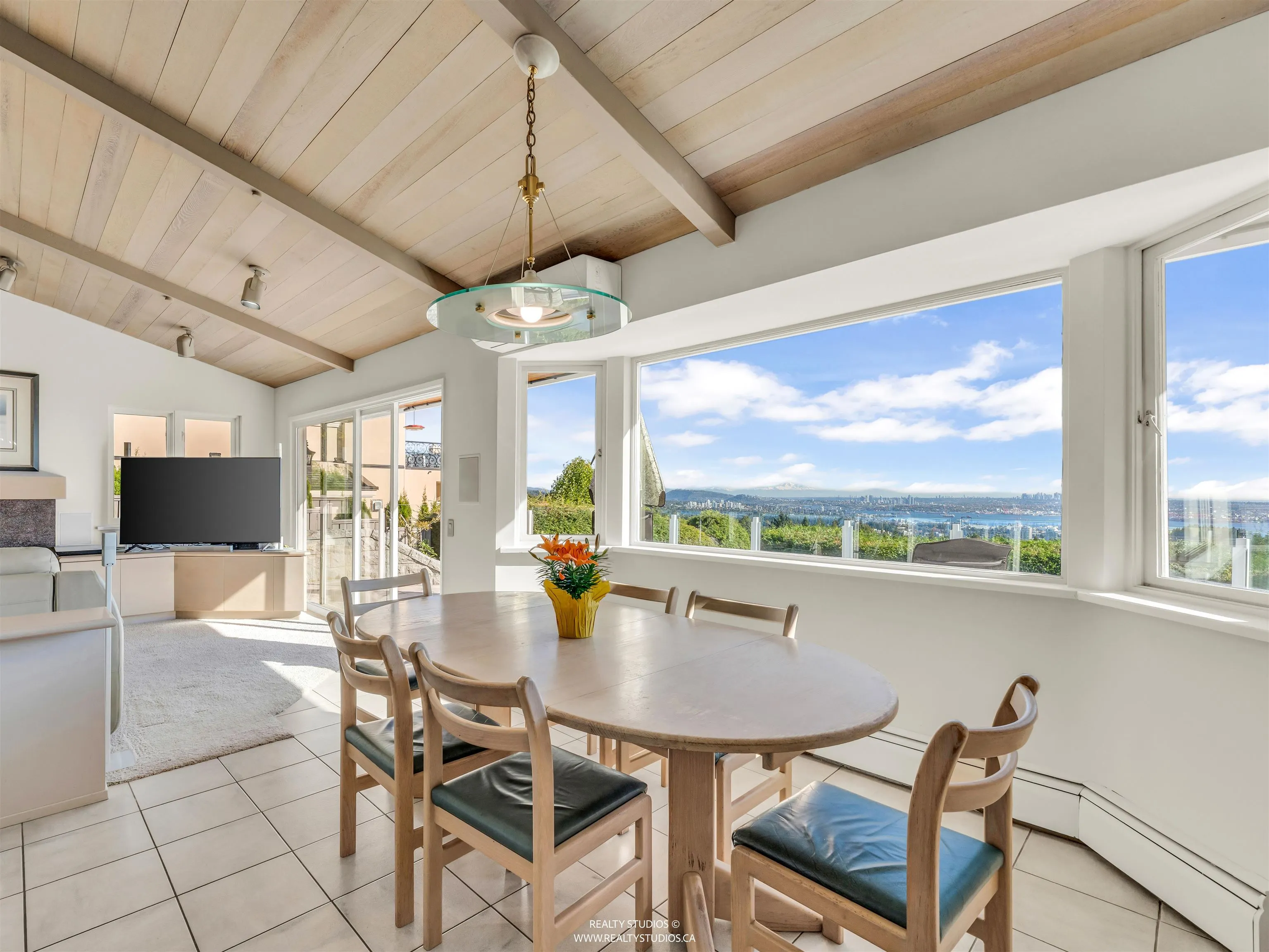 1331 Chartwell Drive