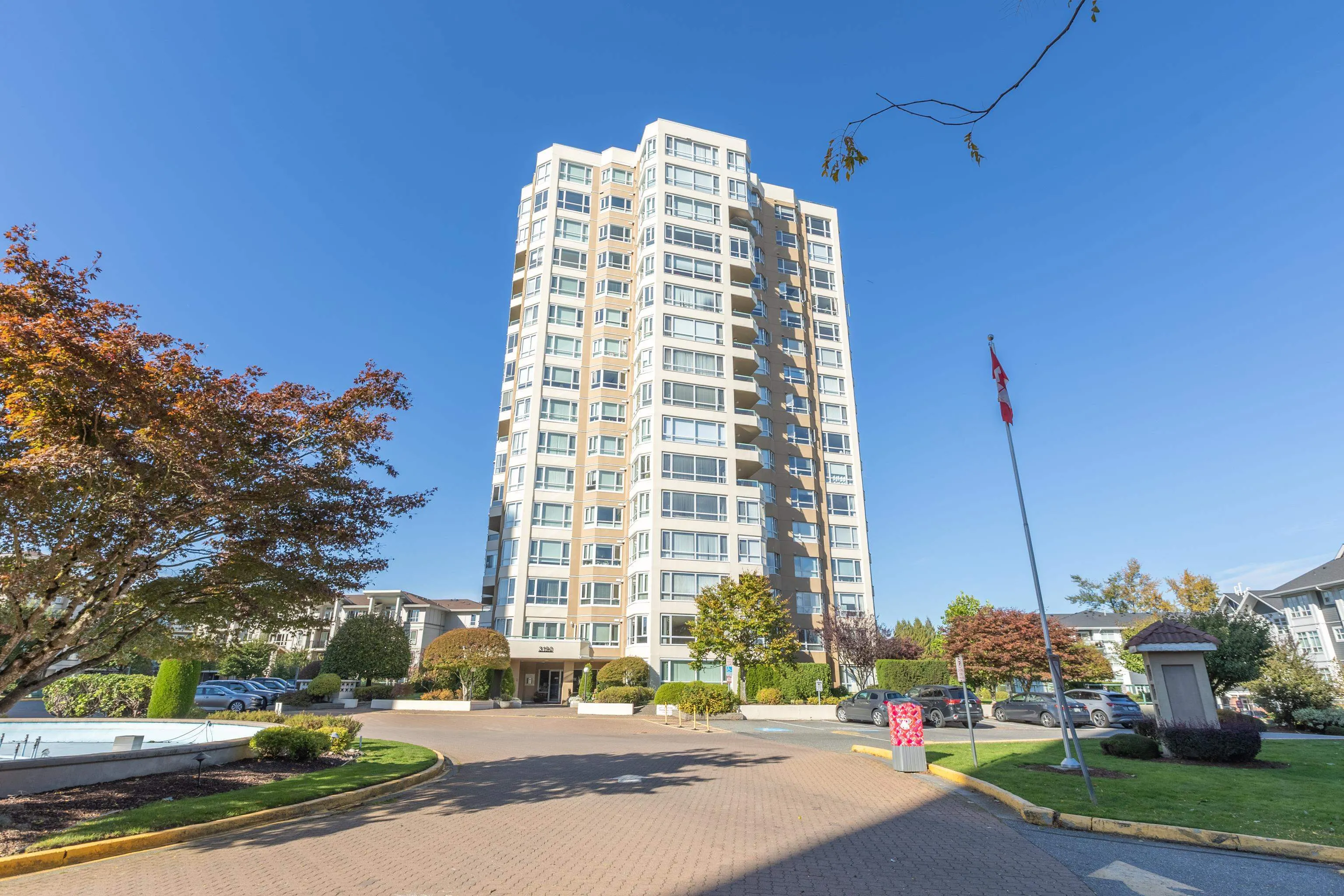 801 3190 Gladwin Road