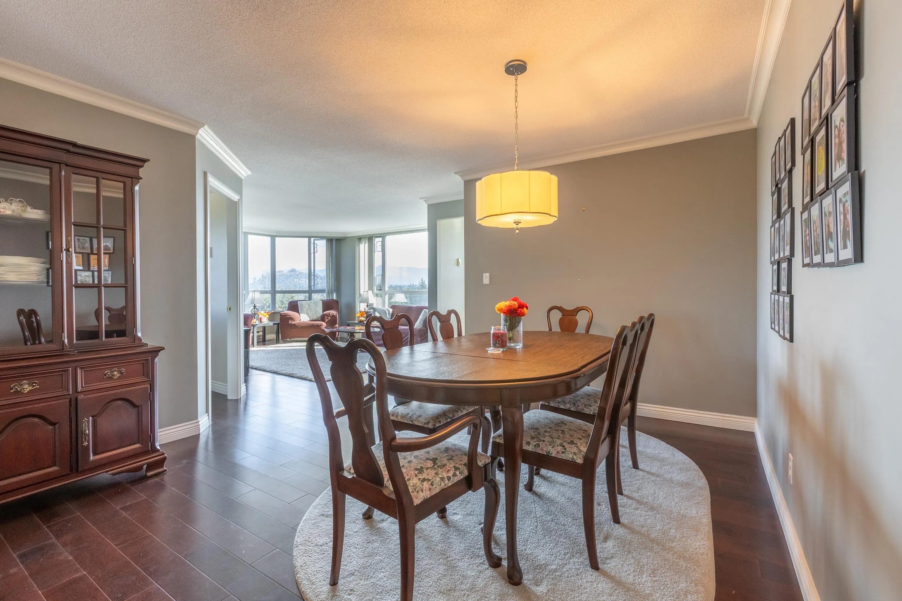 801 3190 Gladwin Road