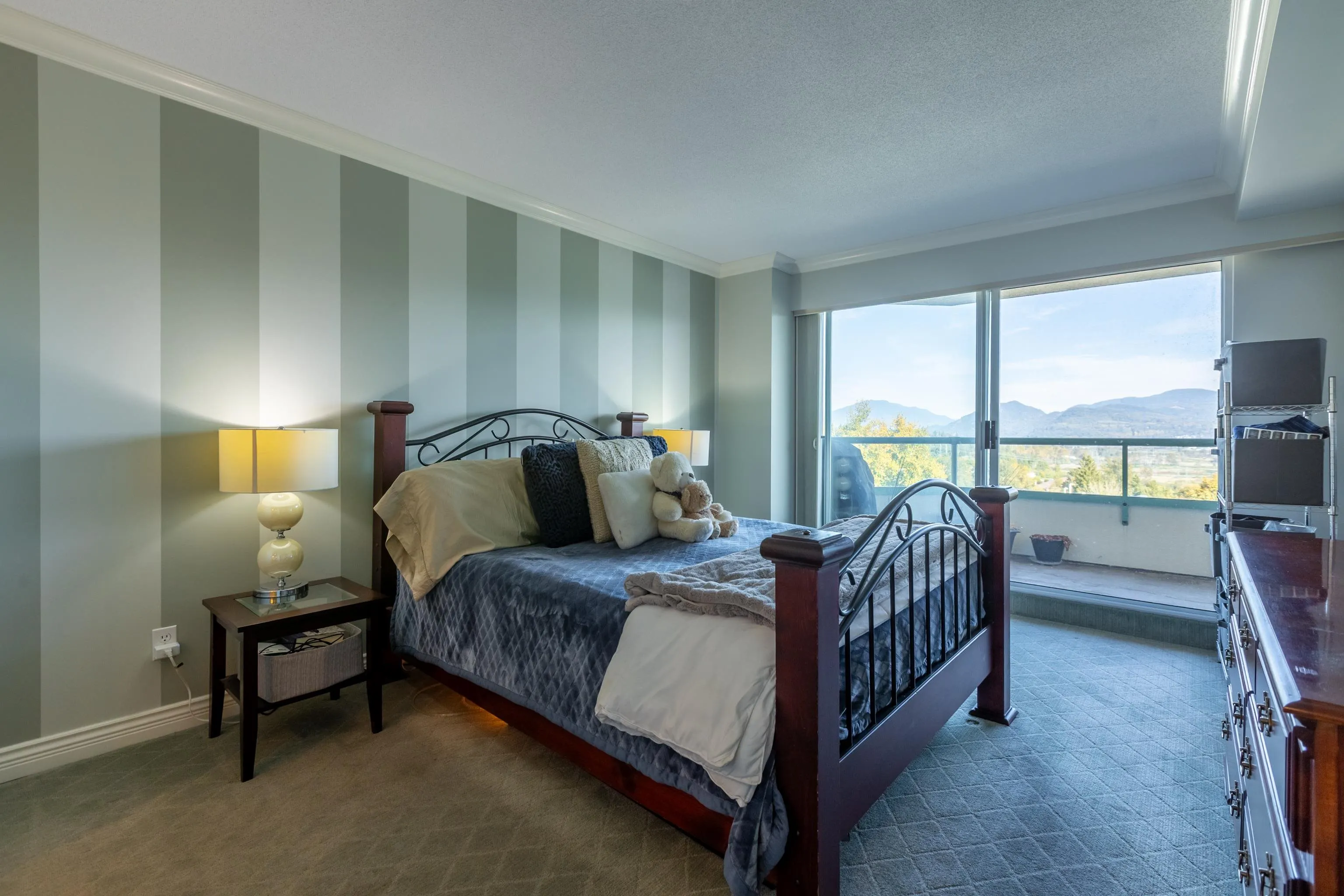 801 3190 Gladwin Road