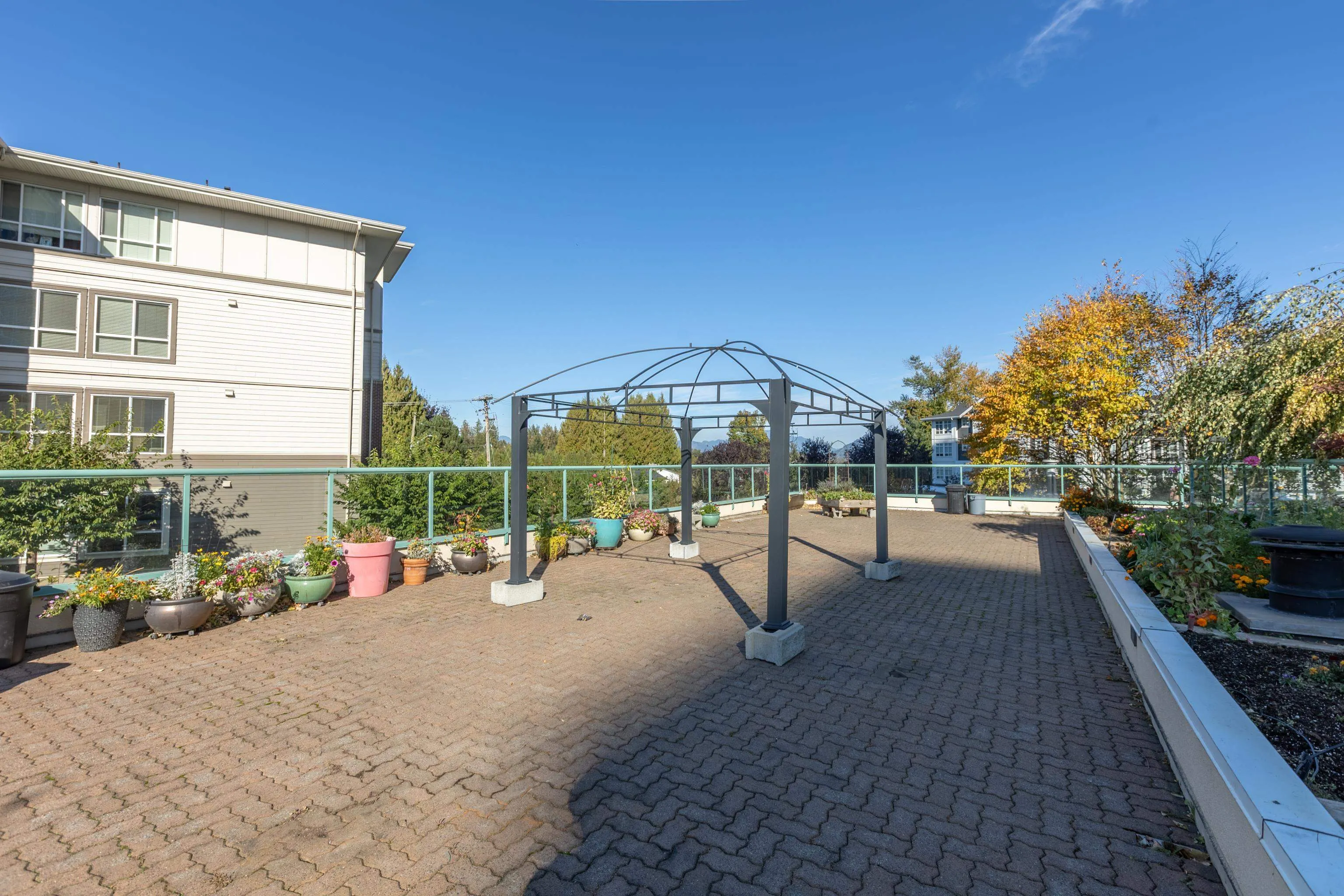 801 3190 Gladwin Road