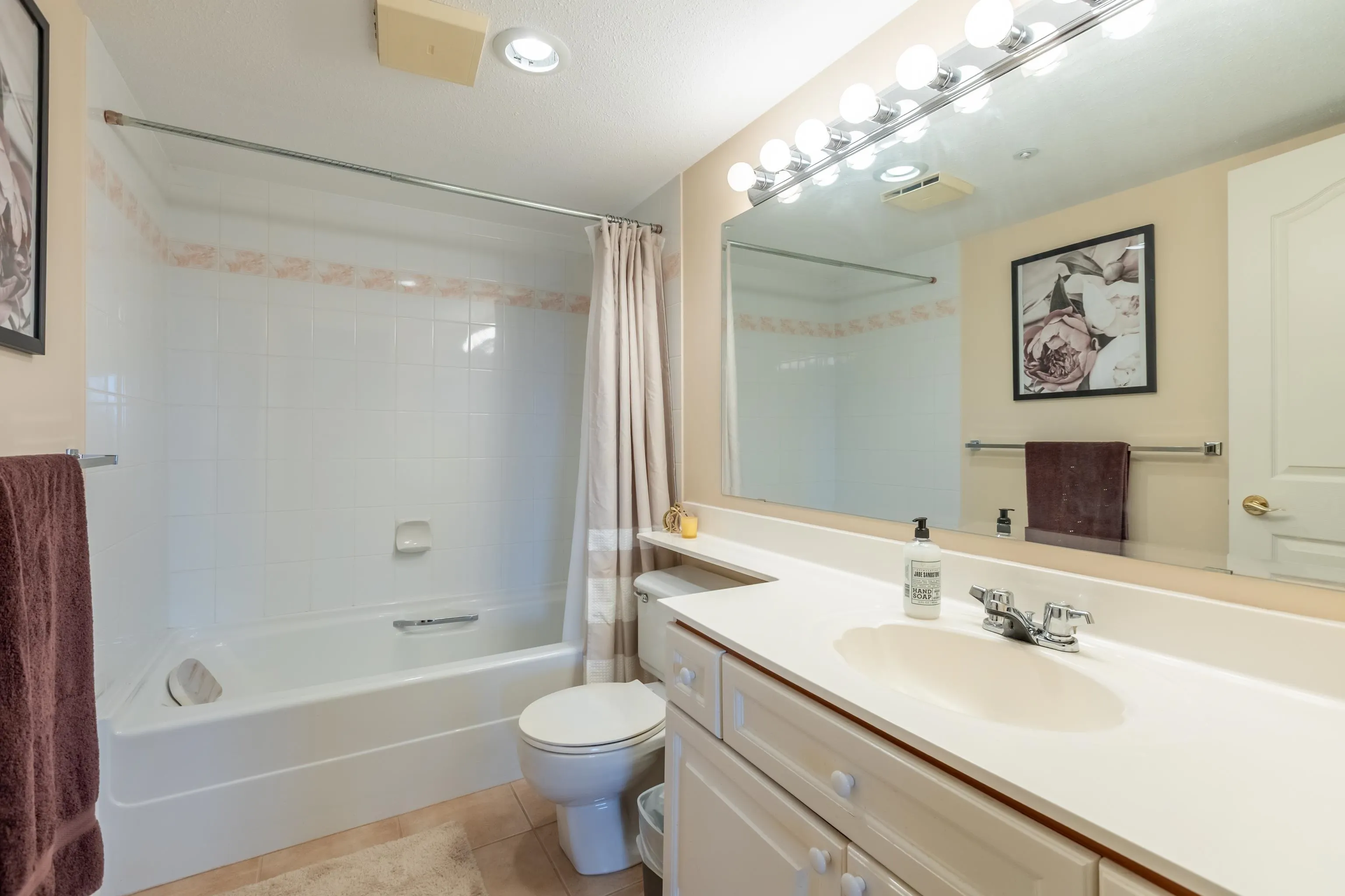 801 3190 Gladwin Road