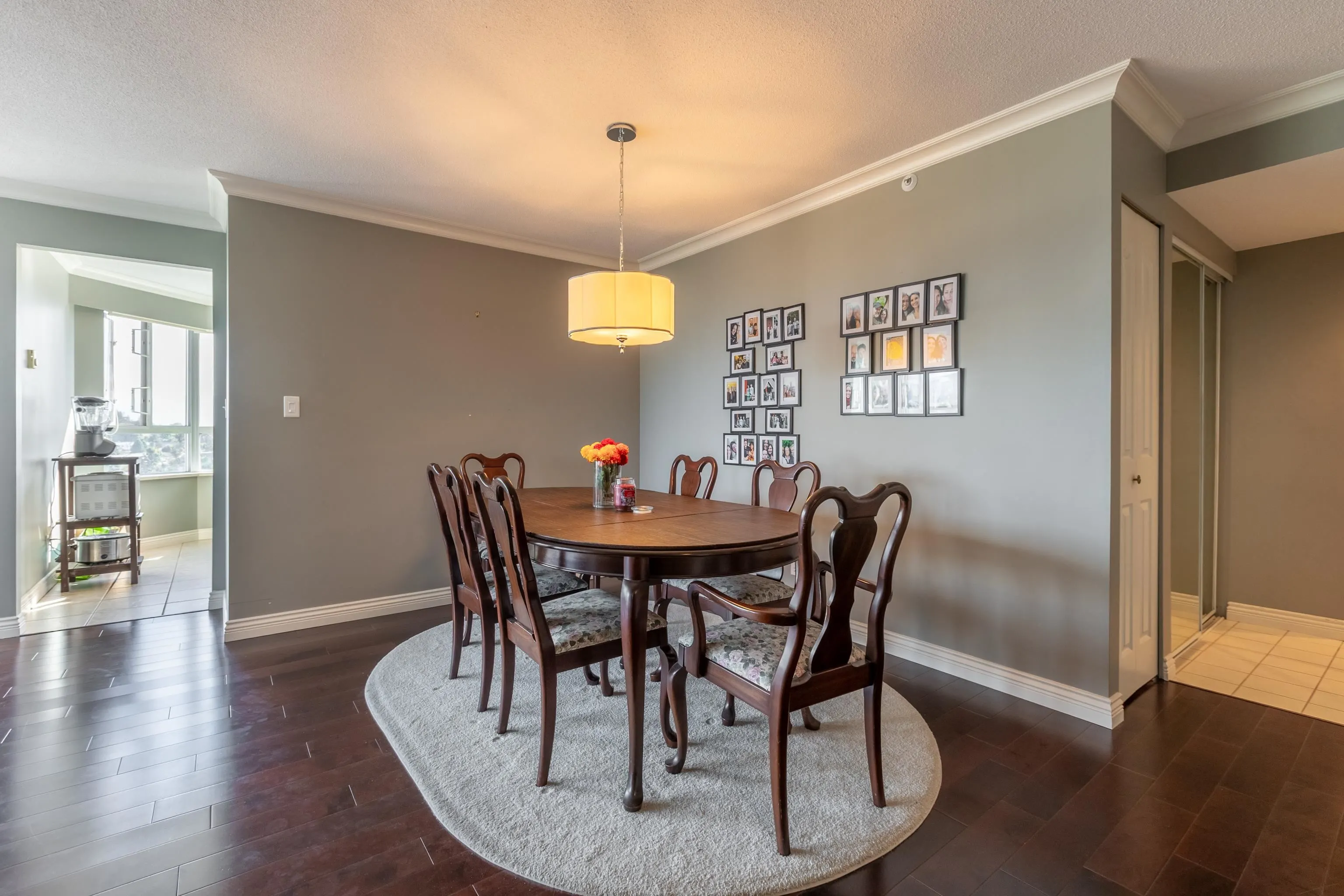 801 3190 Gladwin Road