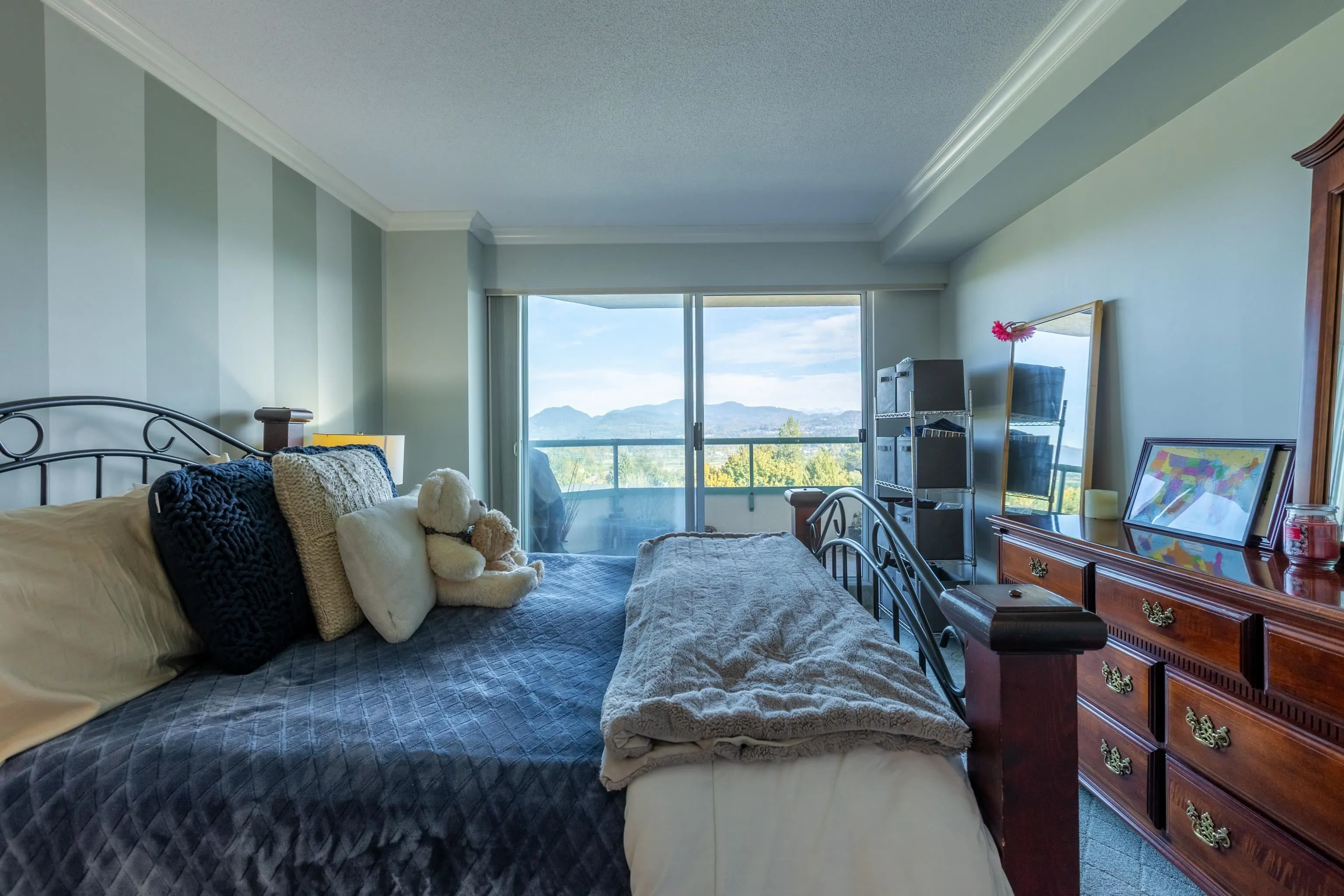 801 3190 Gladwin Road