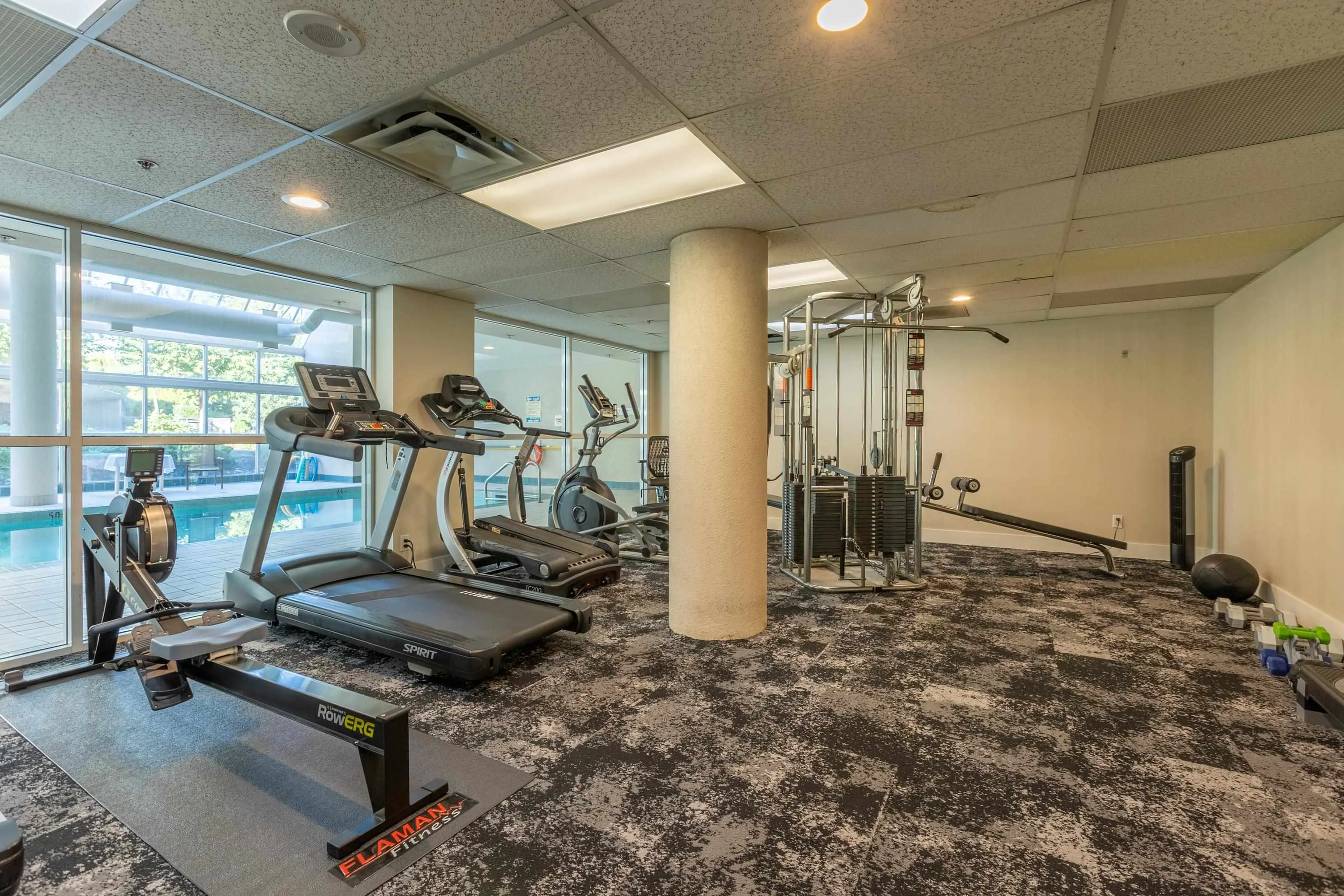 801 3190 Gladwin Road