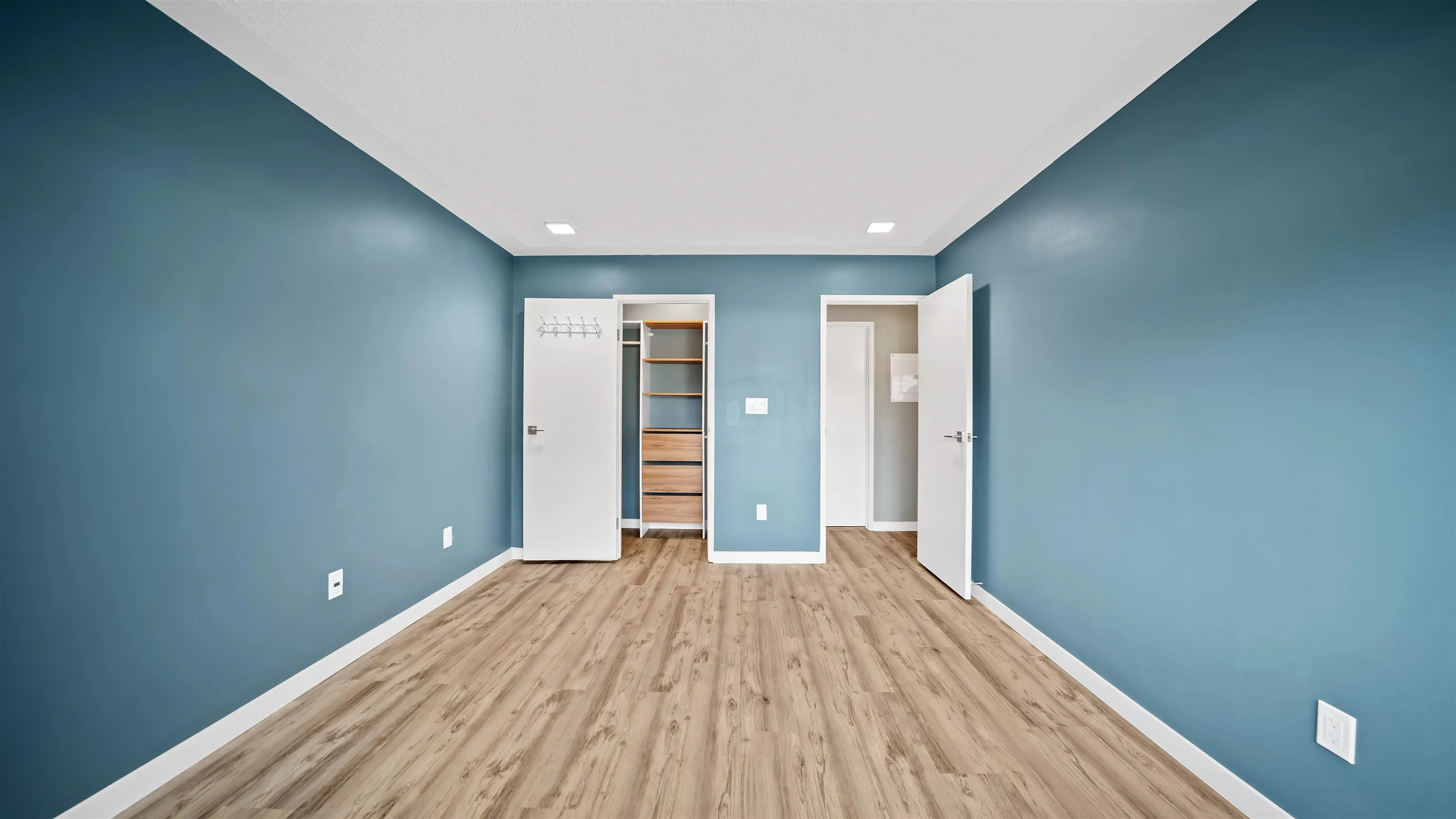 205 13530 Hilton Road