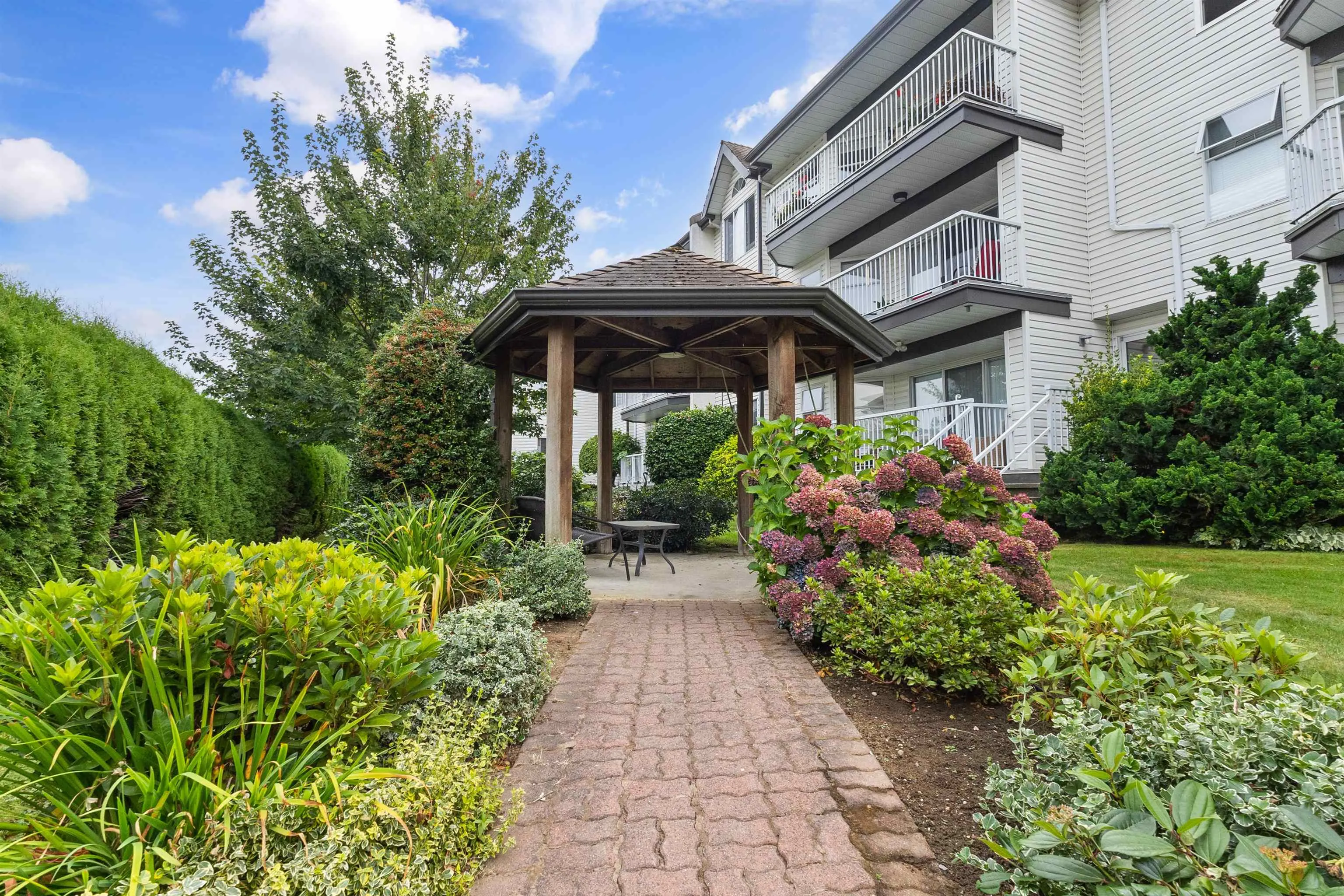 103 33535 King Road
