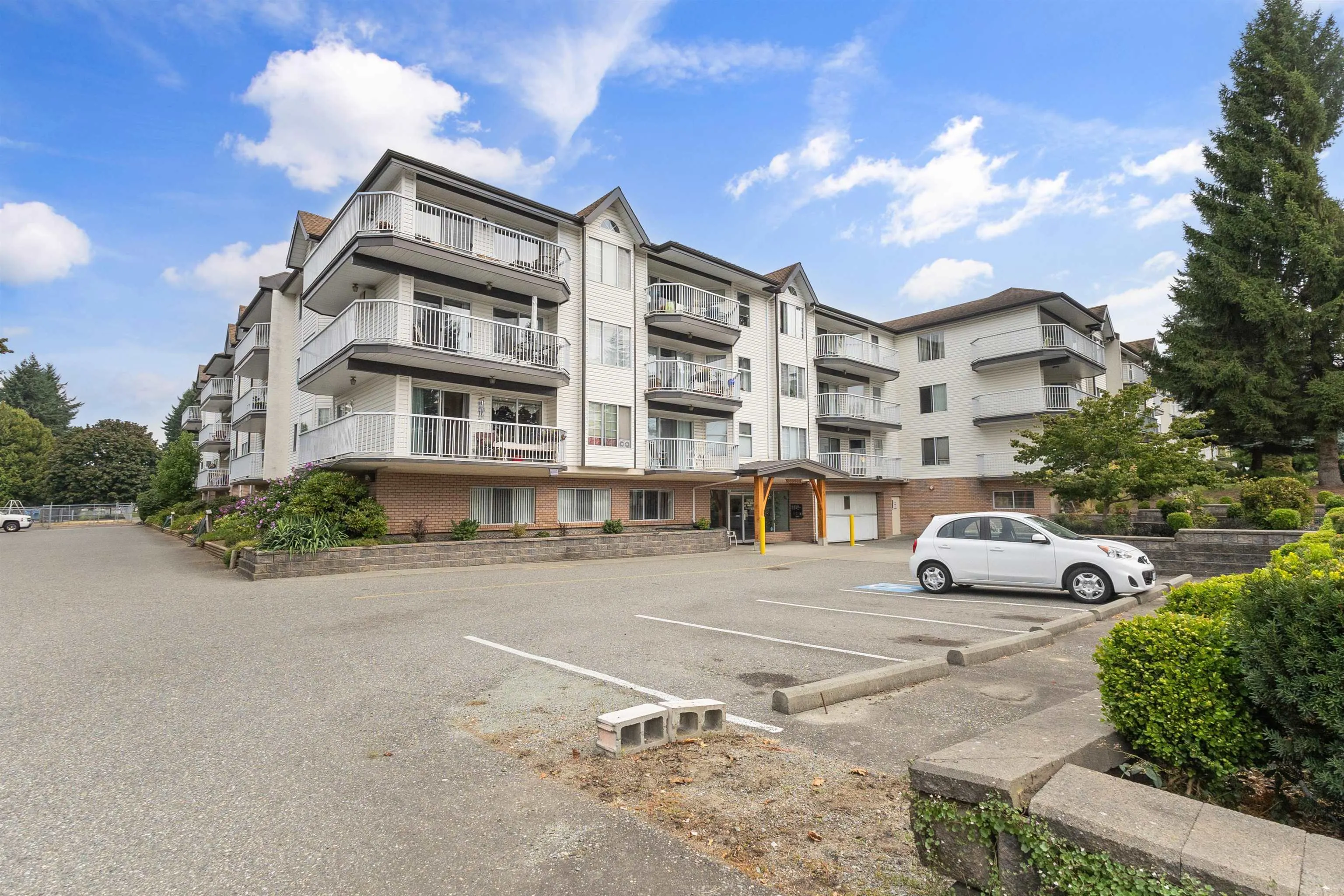 103 33535 King Road