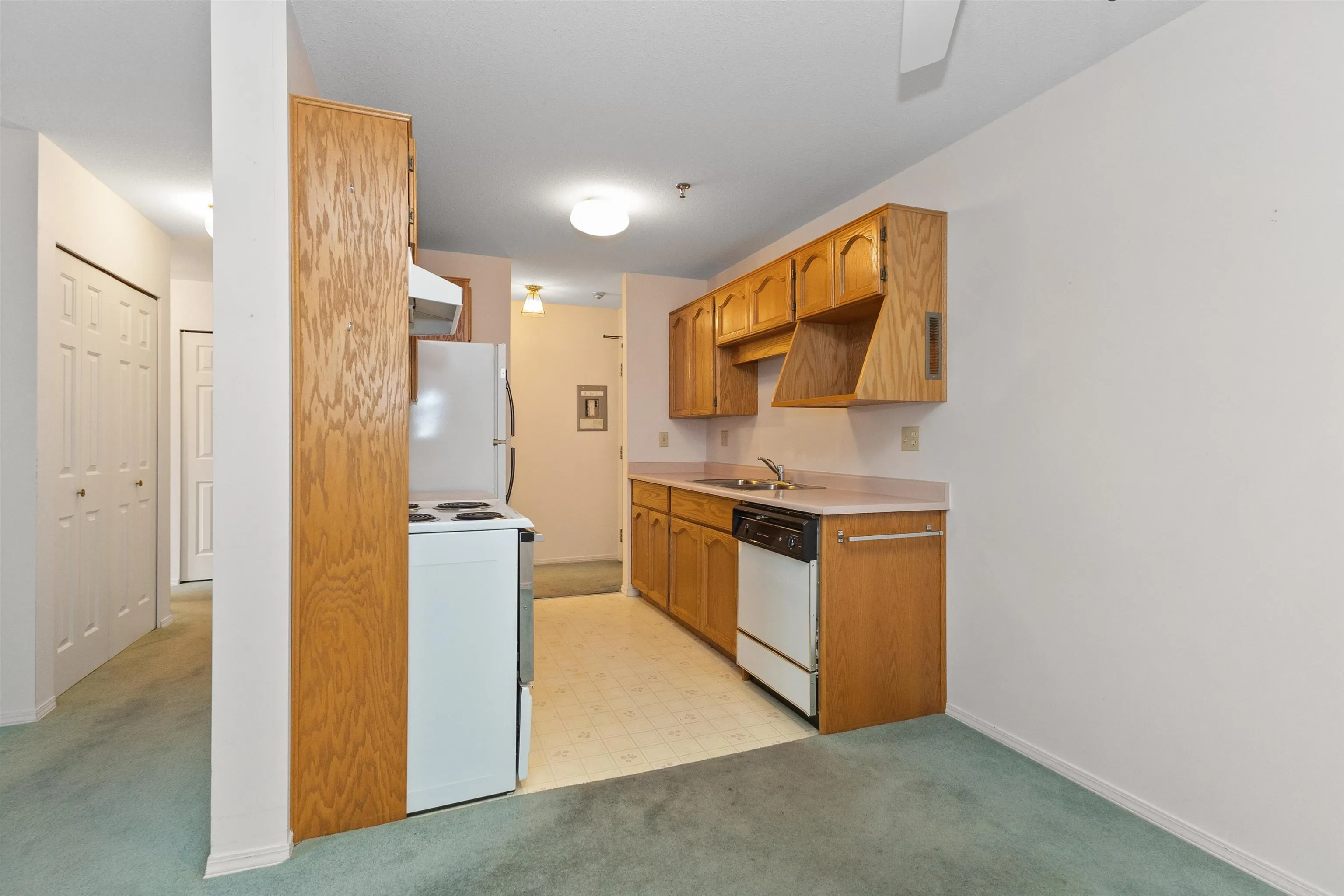 103 33535 King Road