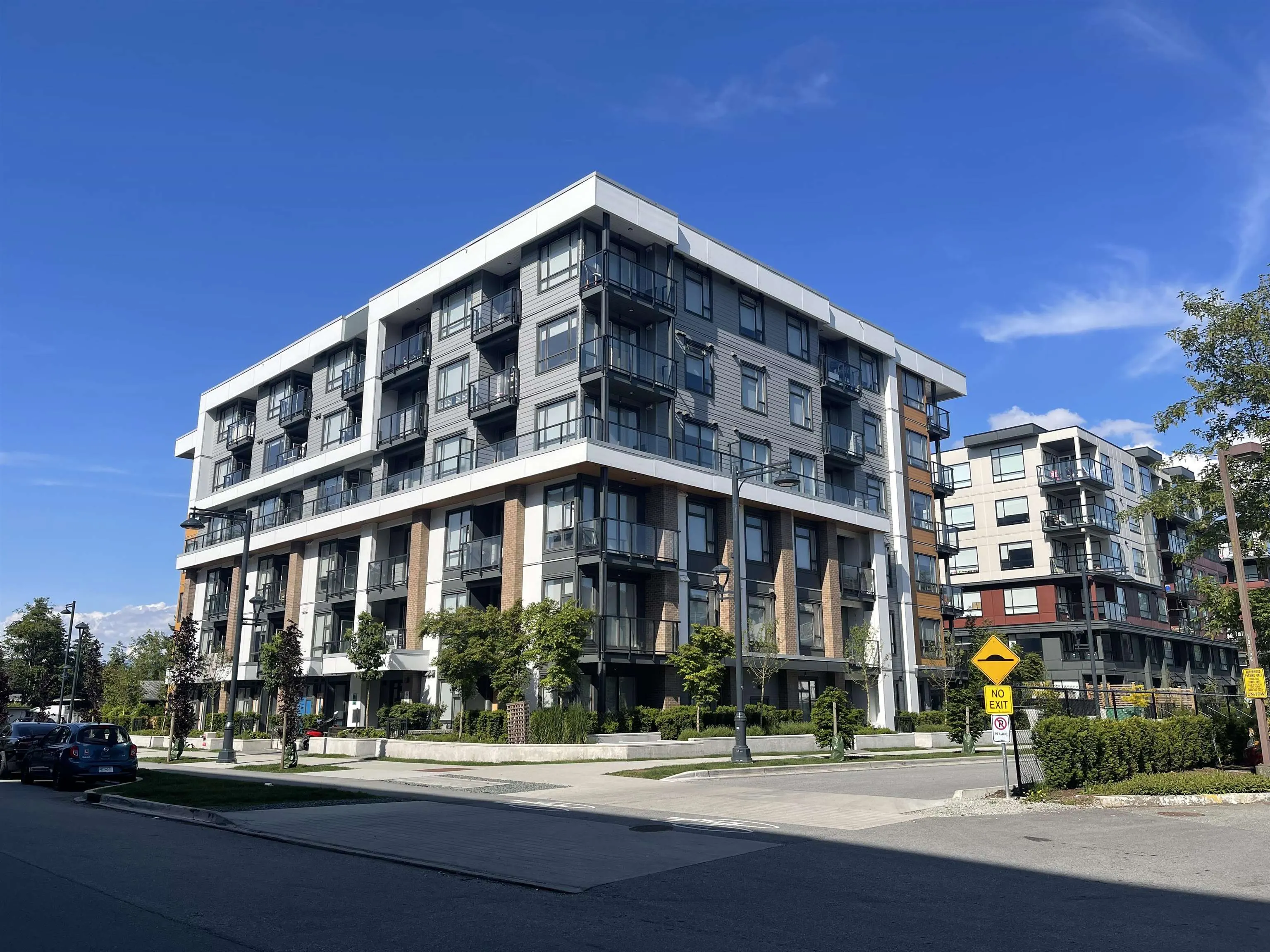210 10778 138 Street