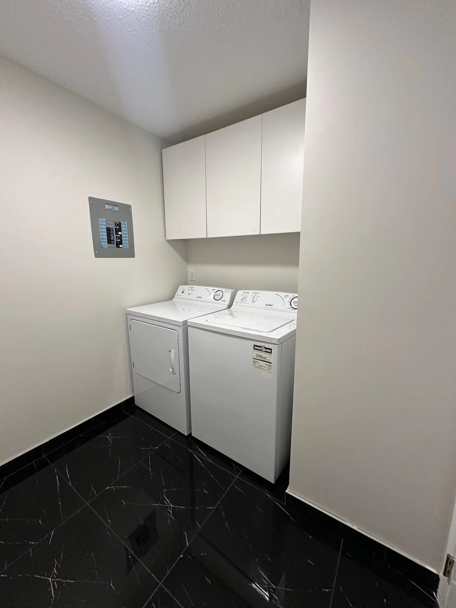 107 33110 George Ferguson Way