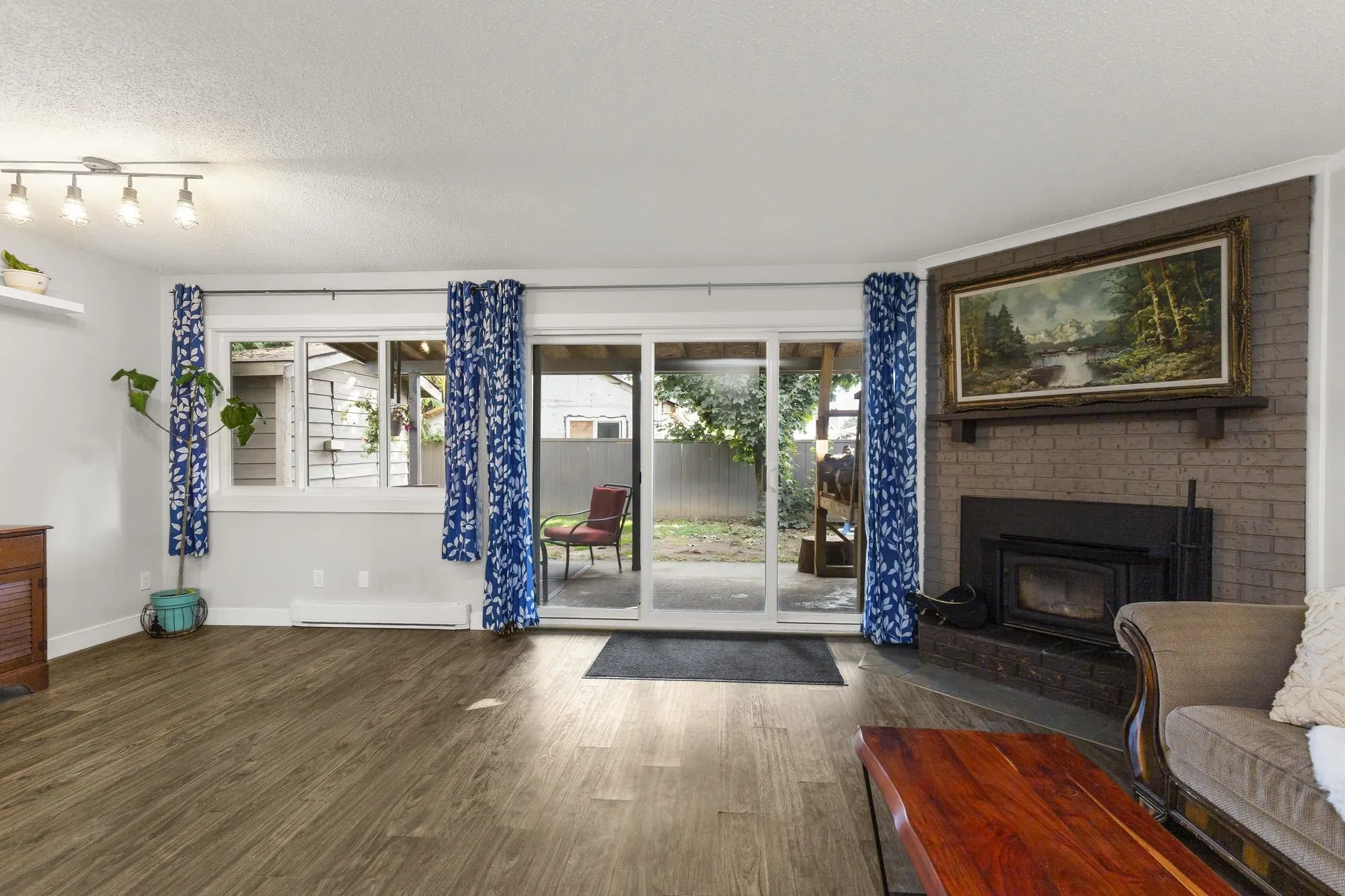 46 46689 First Avenue