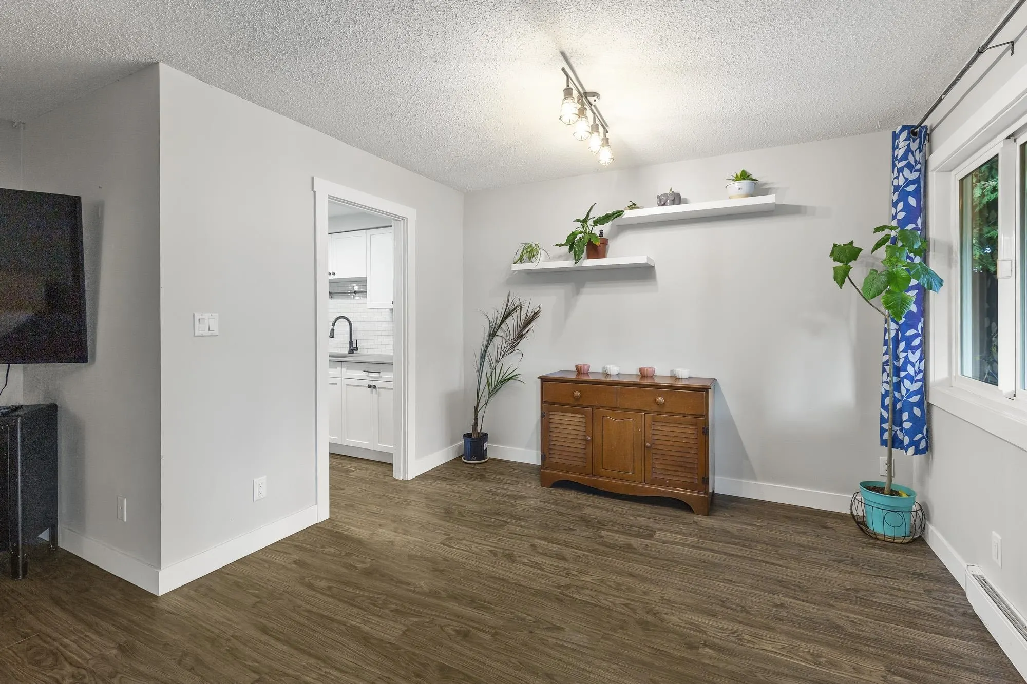 46 46689 First Avenue