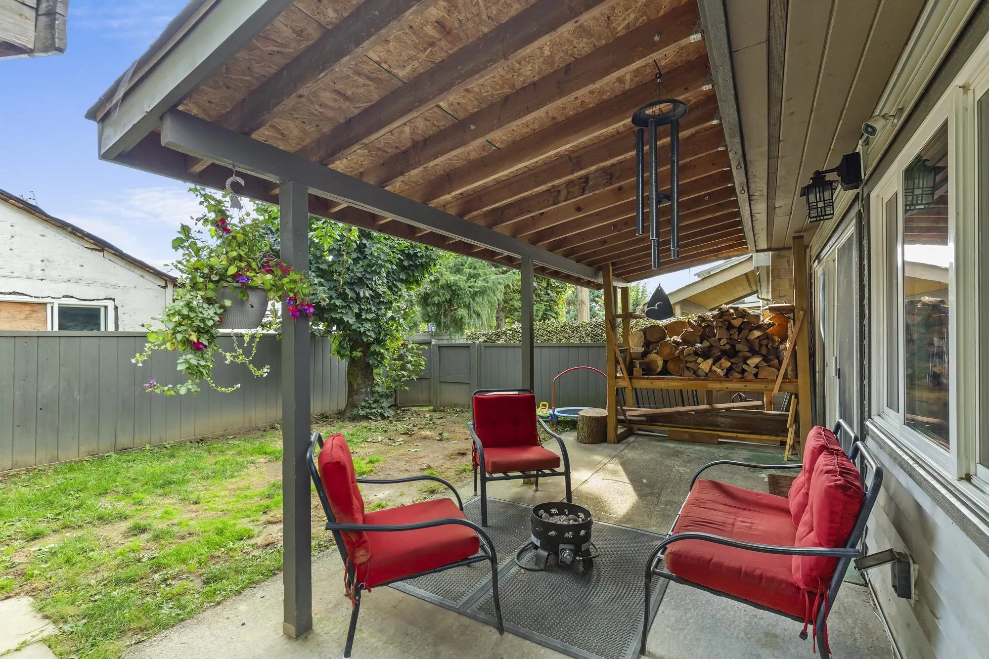 46 46689 First Avenue