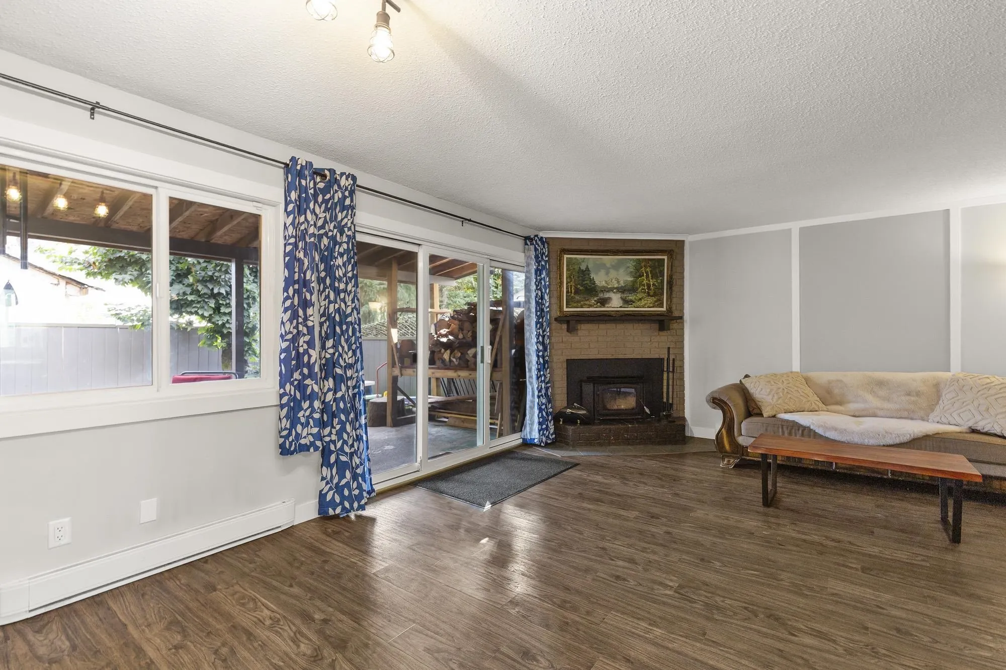 46 46689 First Avenue