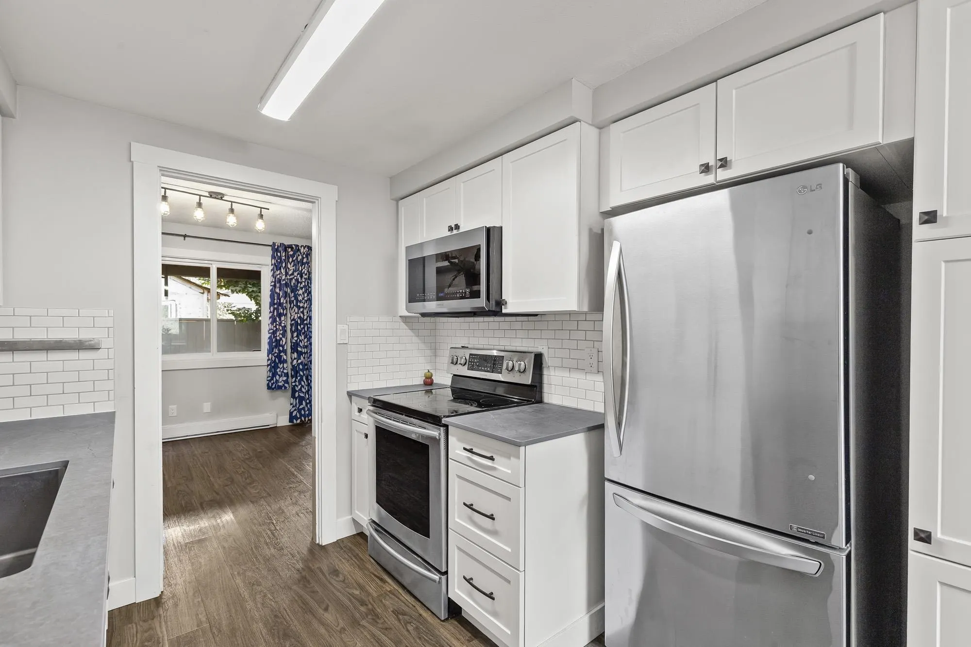 46 46689 First Avenue