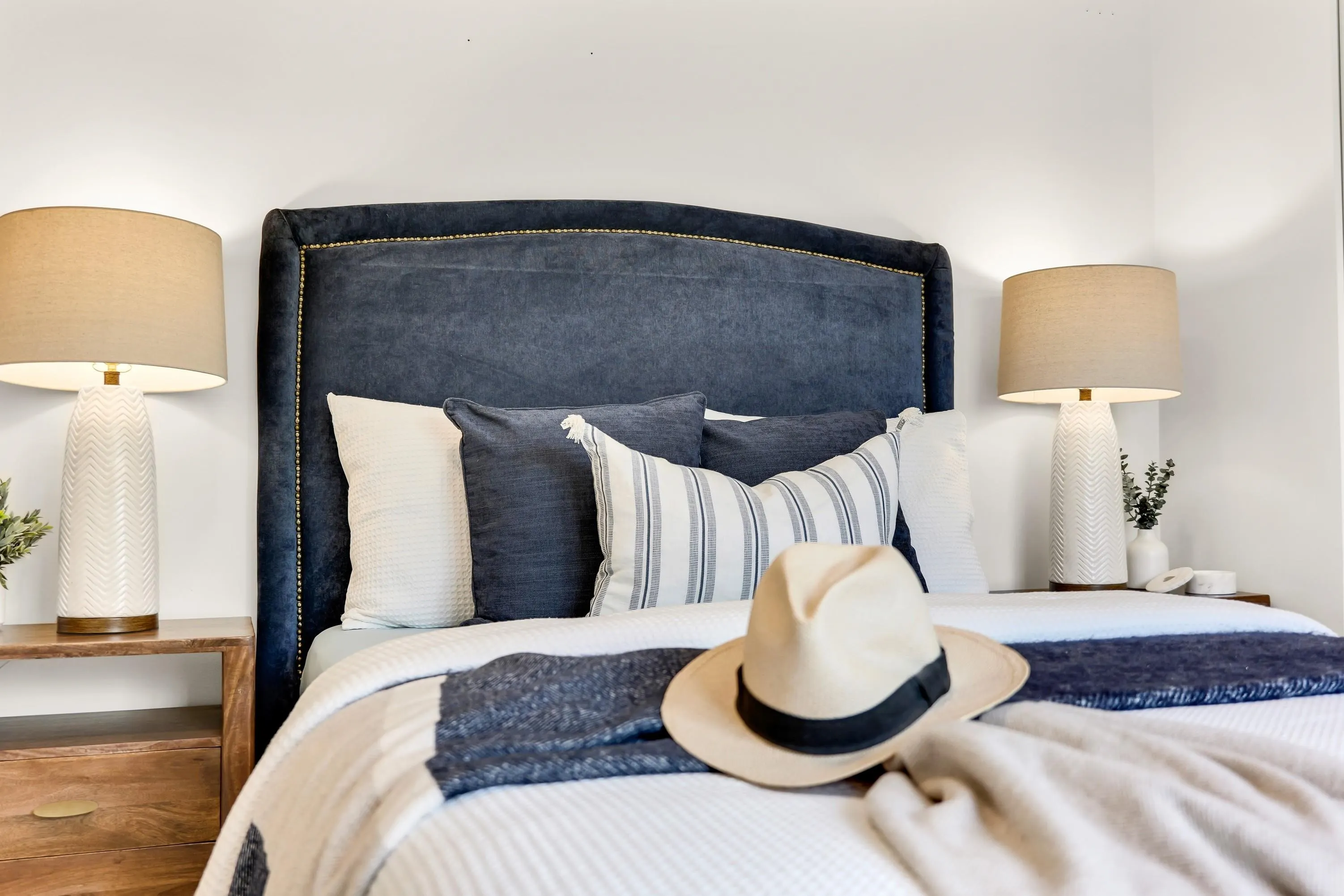 3 40137 Government Road