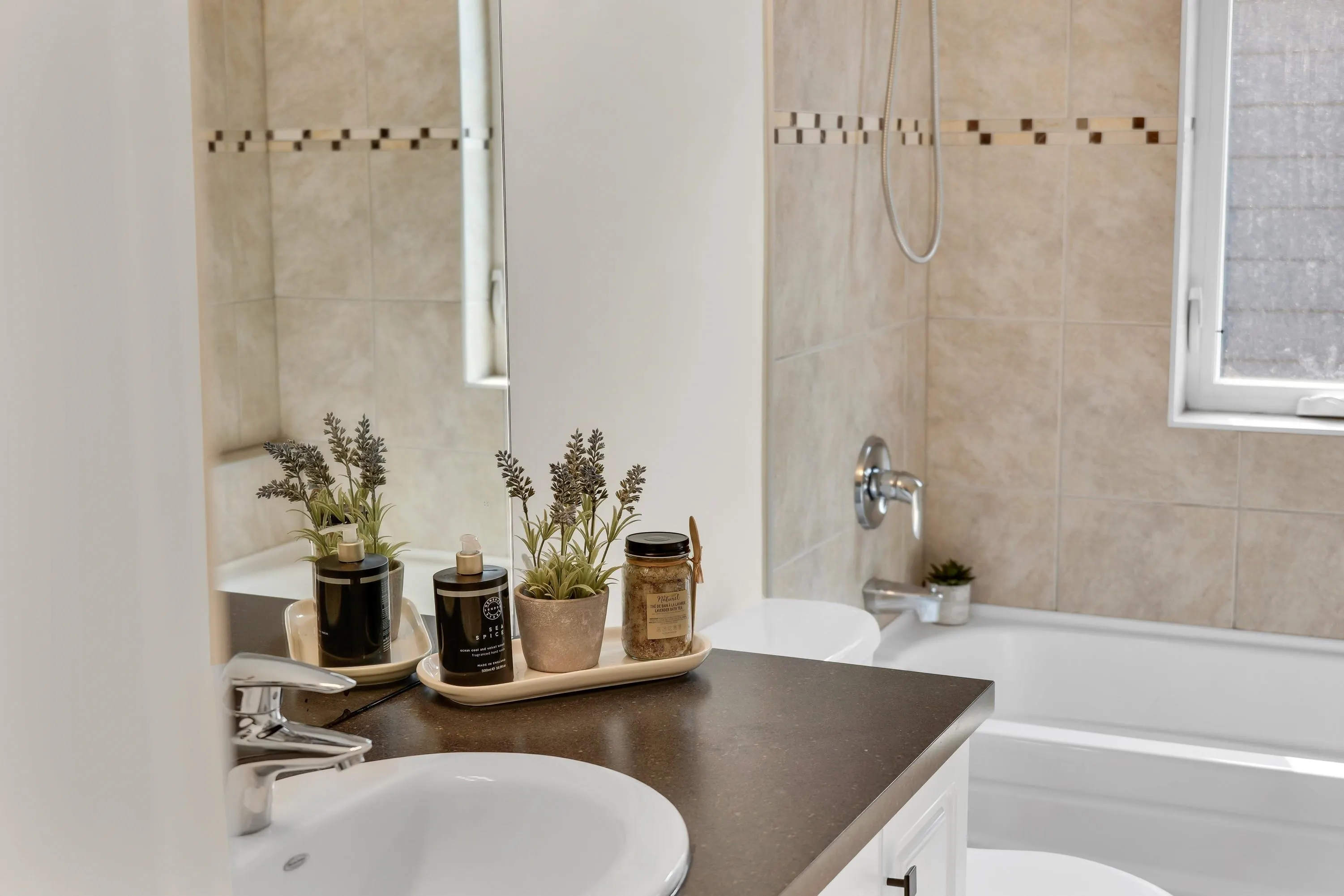 3 40137 Government Road