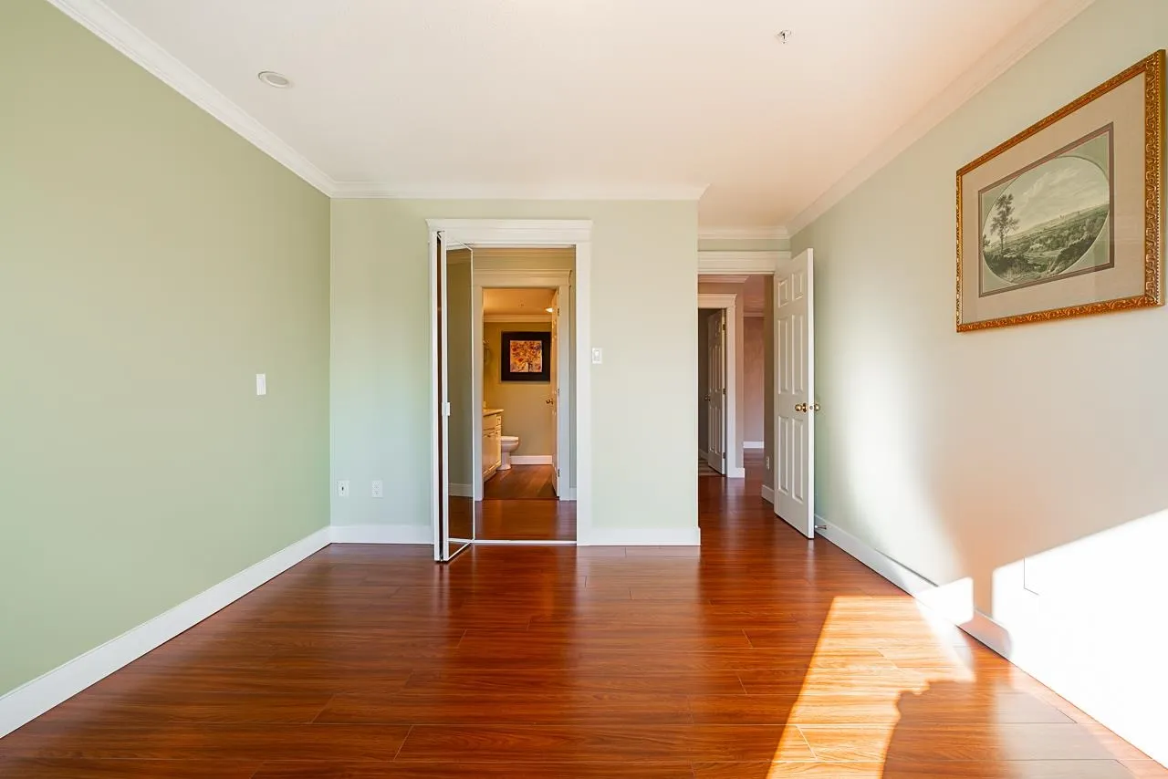 209 32044 Old Yale Road