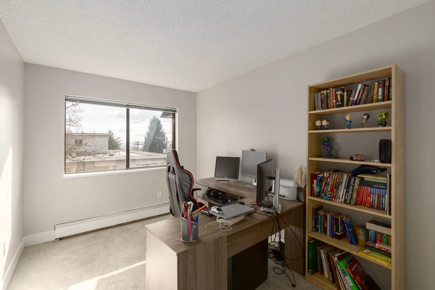 307 466 E Eighth Avenue