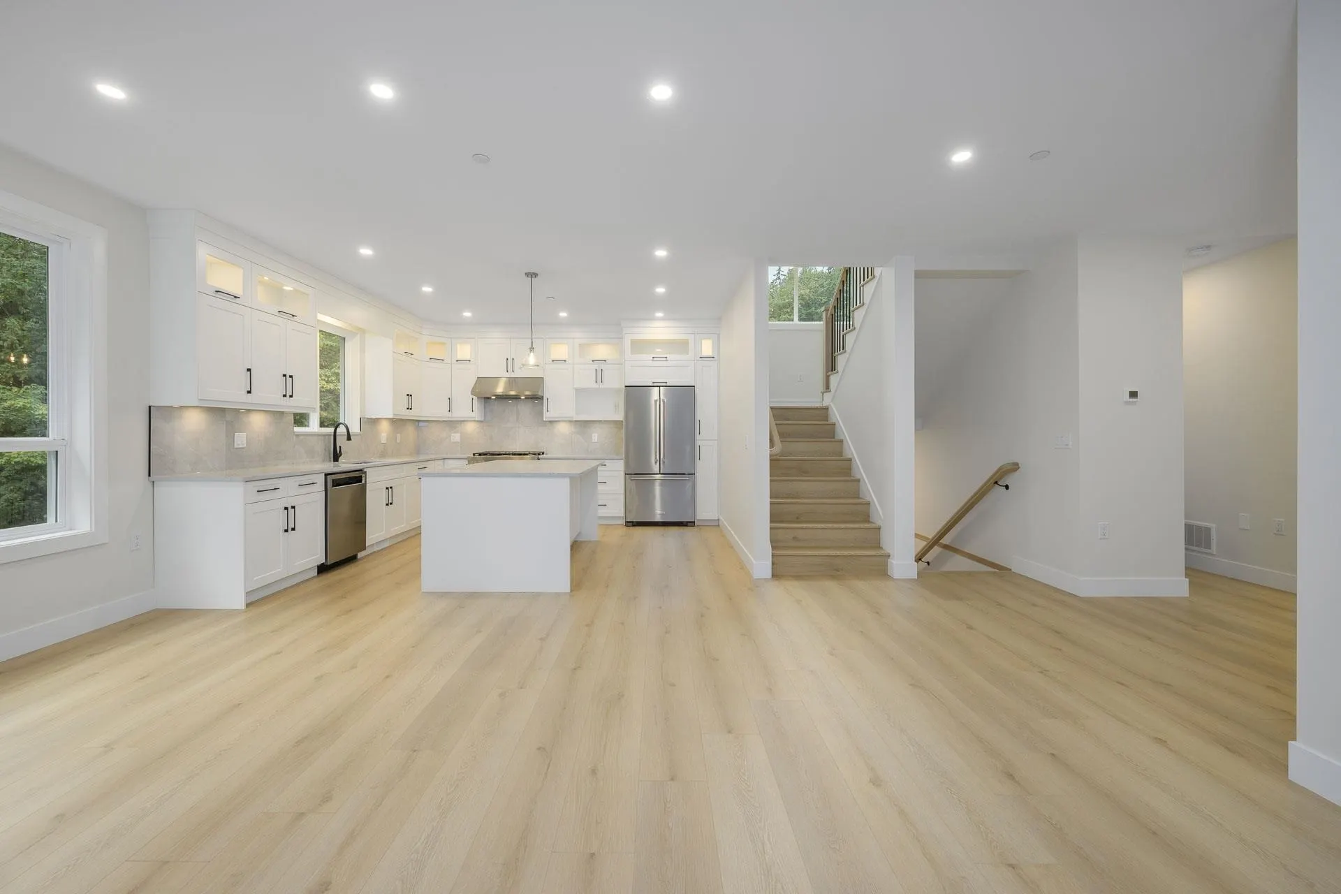 23349 Cross Road