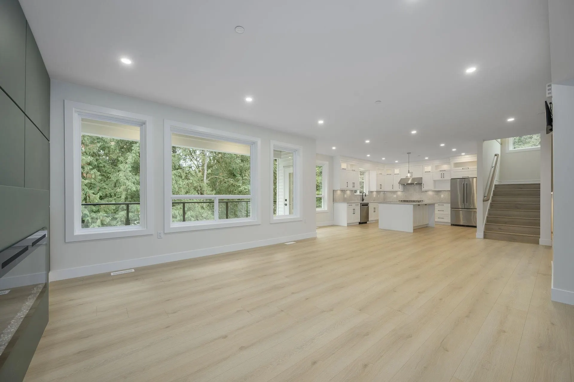 23349 Cross Road