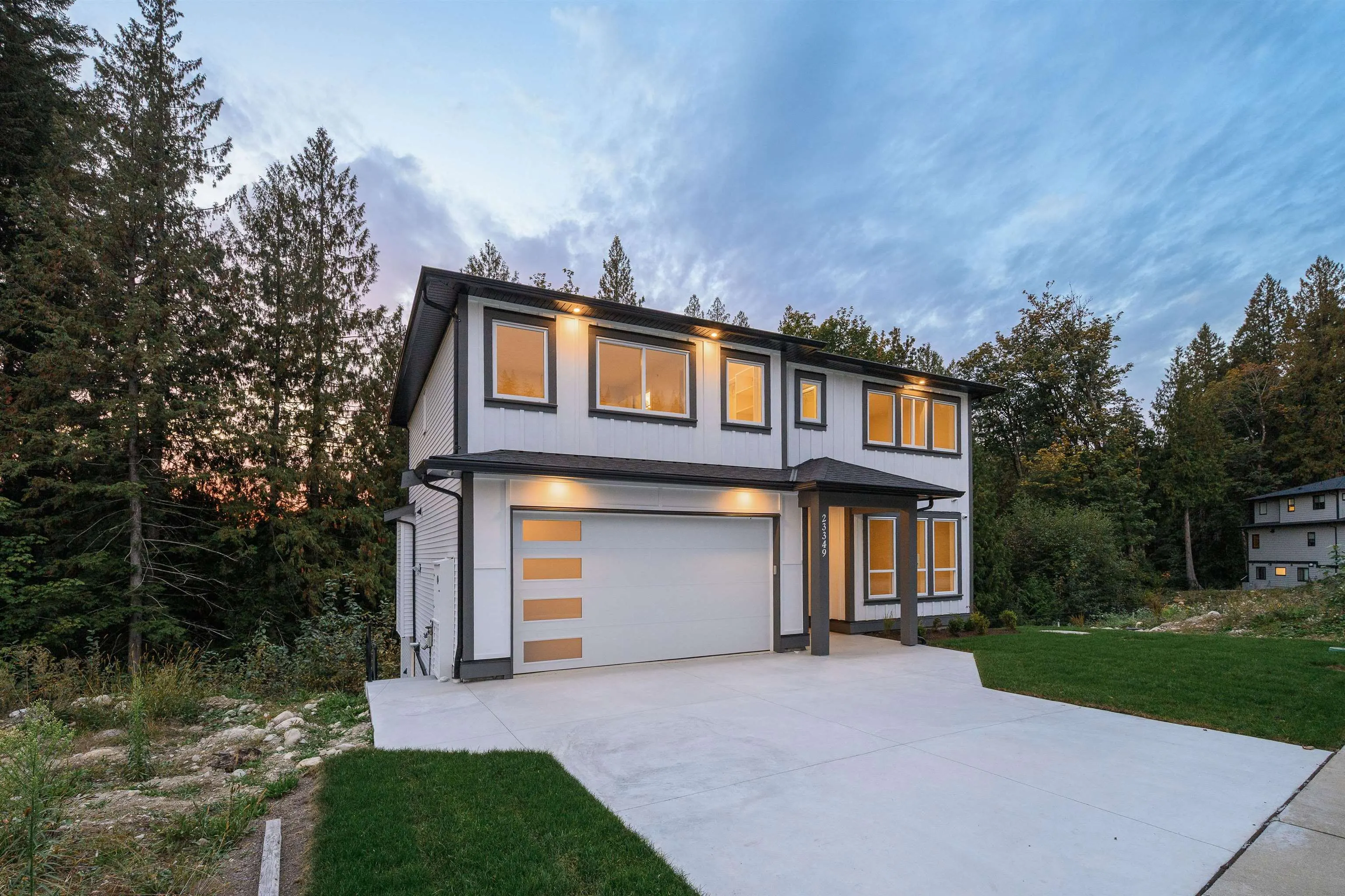 23349 Cross Road