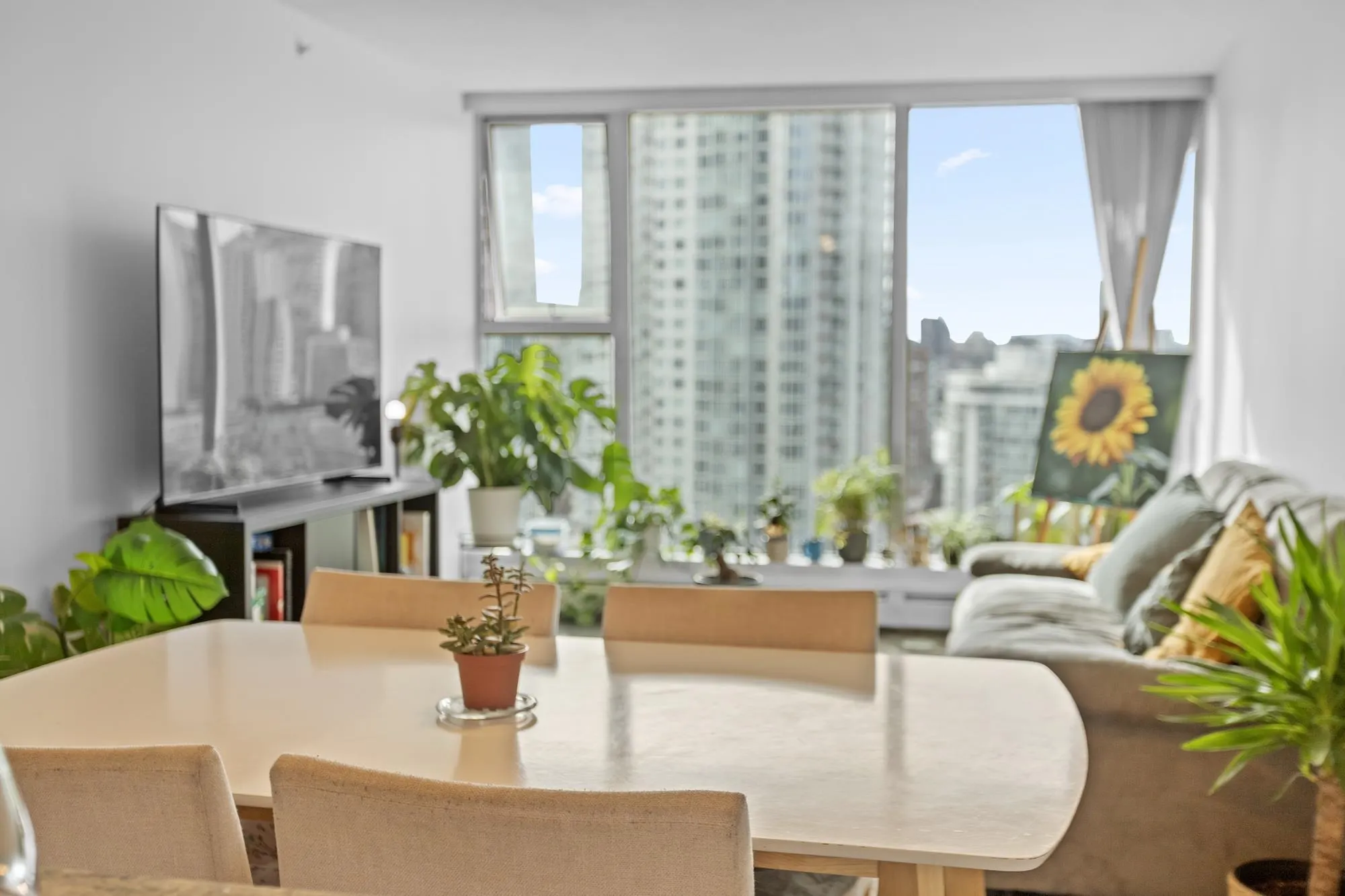 2007 1008 Cambie Street