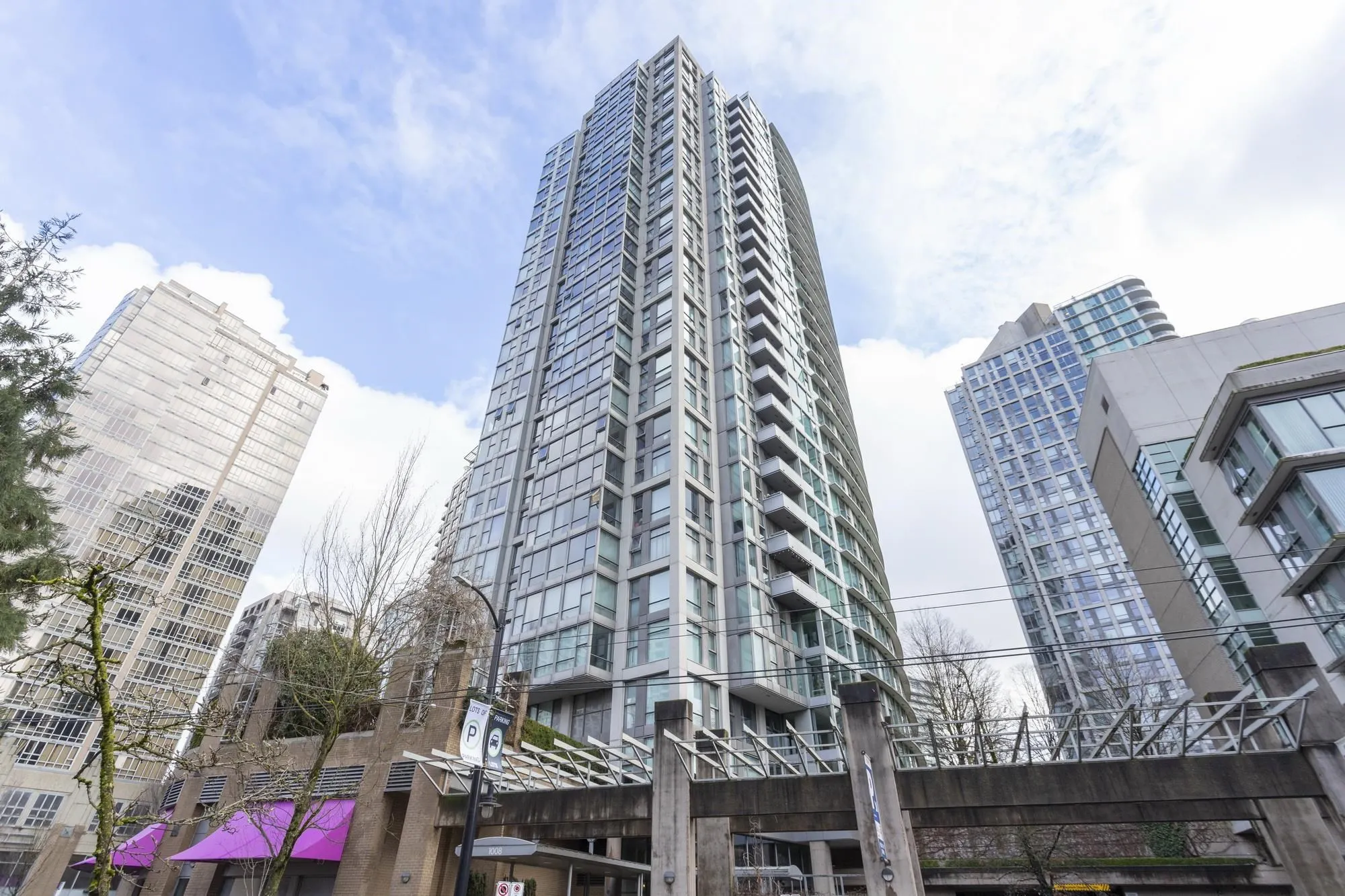 2007 1008 Cambie Street