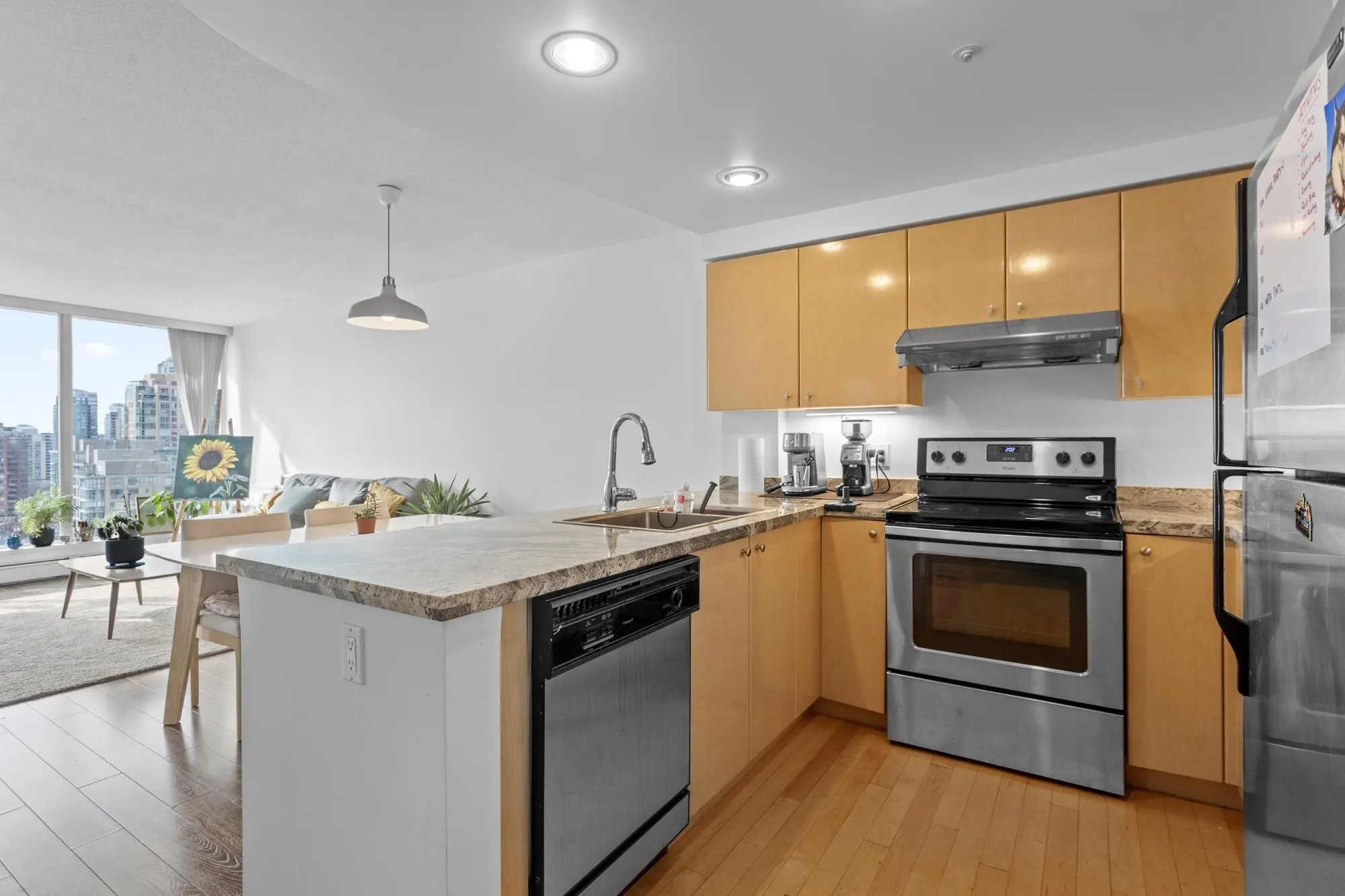 2007 1008 Cambie Street