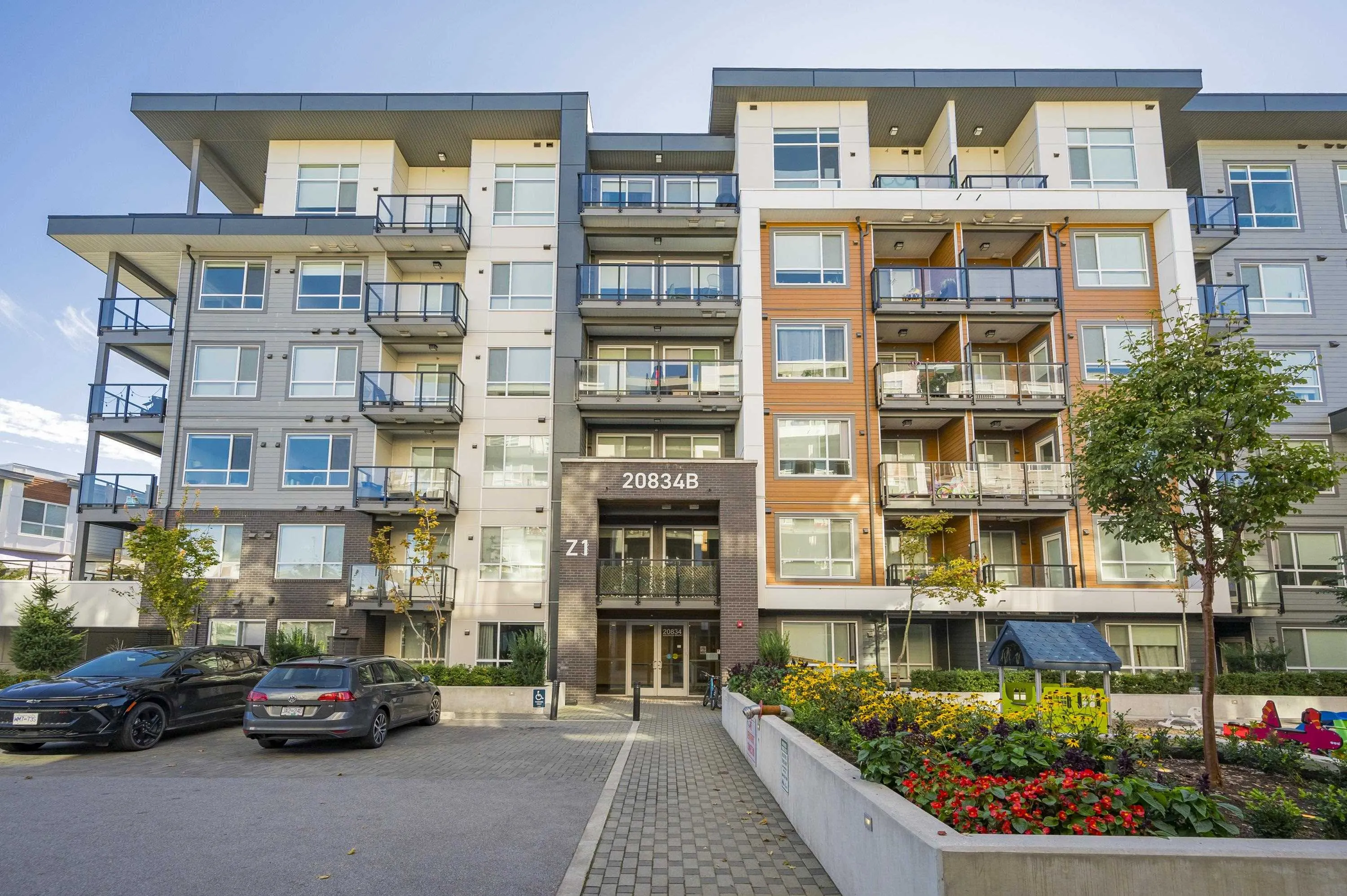 B226 20834 80 Avenue