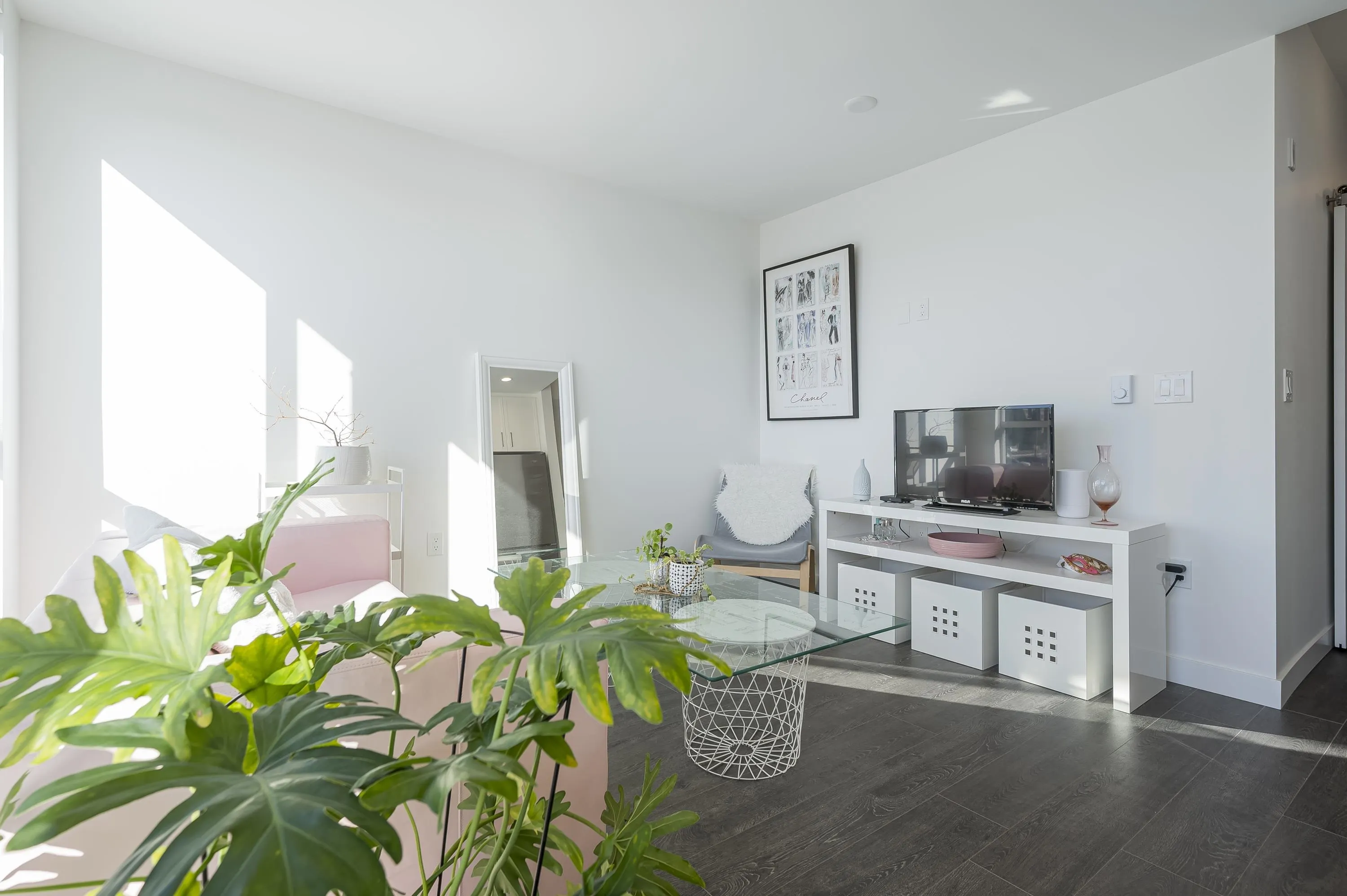 B226 20834 80 Avenue