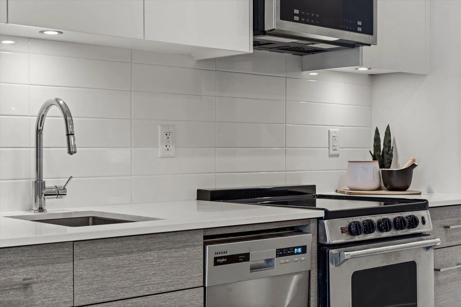 312 45510 Market Way