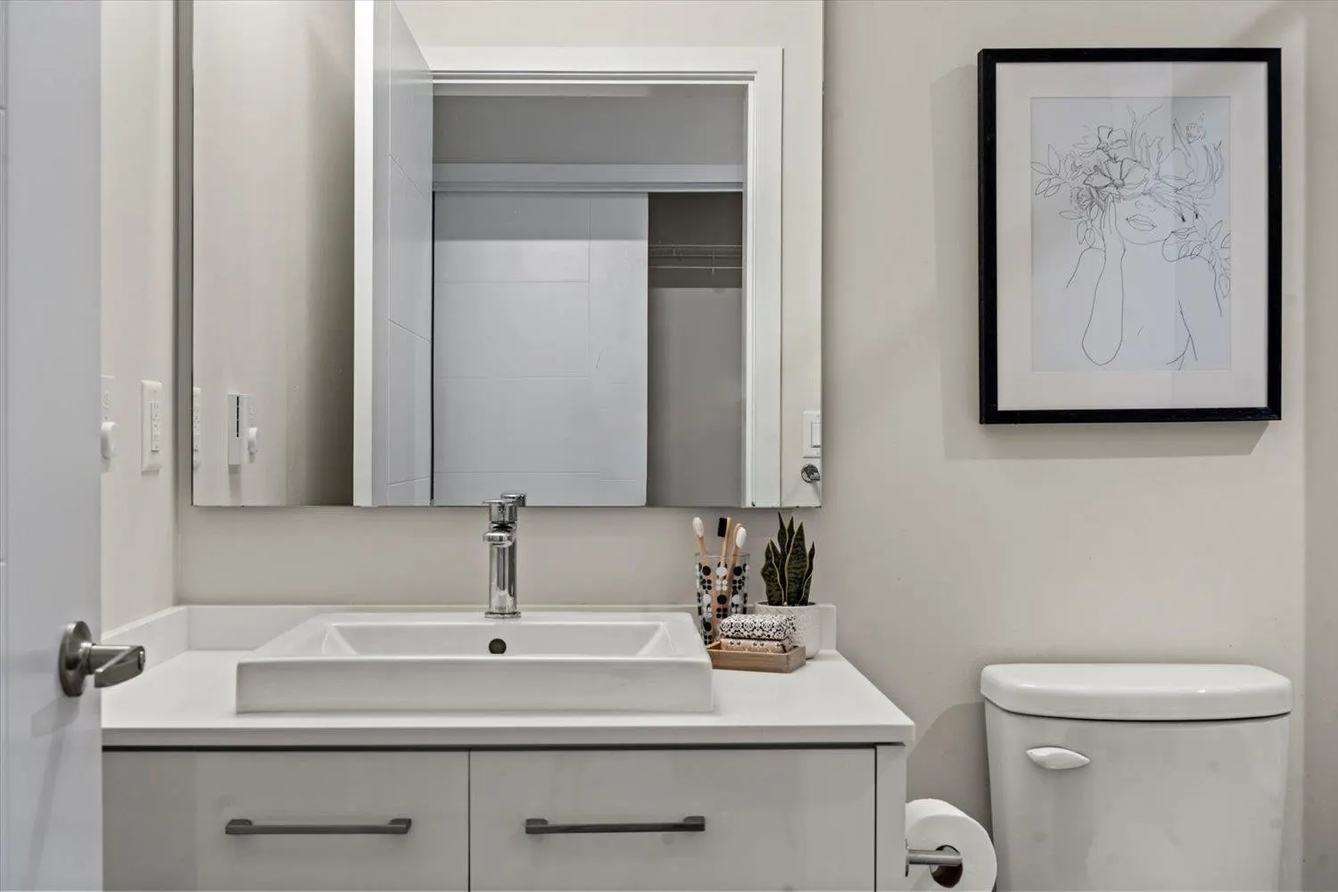 312 45510 Market Way