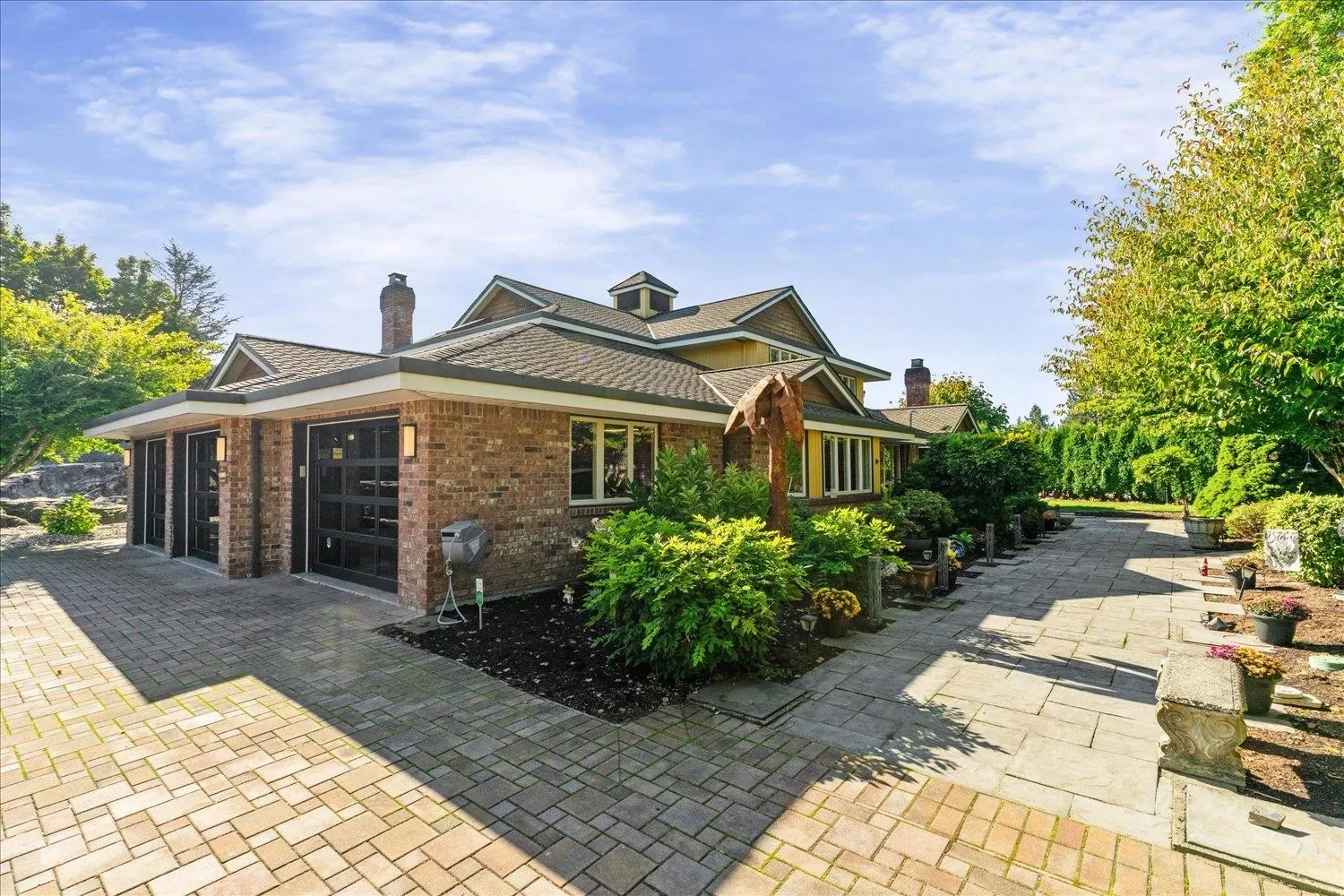 47220 Swallow Place