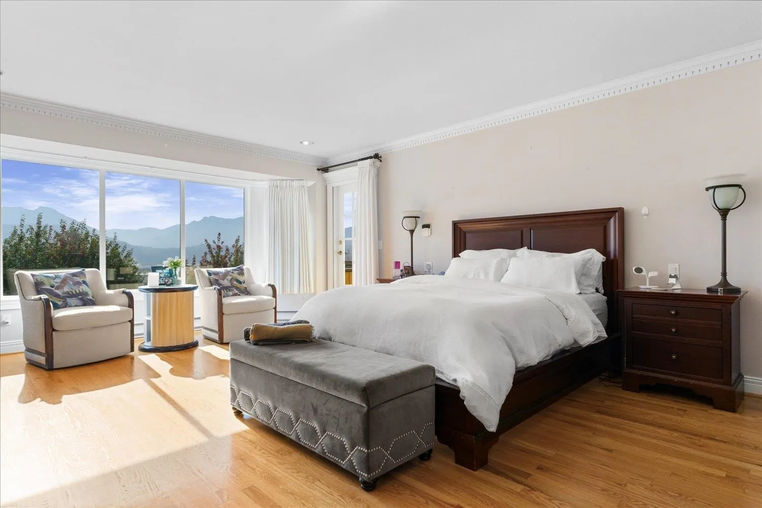 47220 Swallow Place
