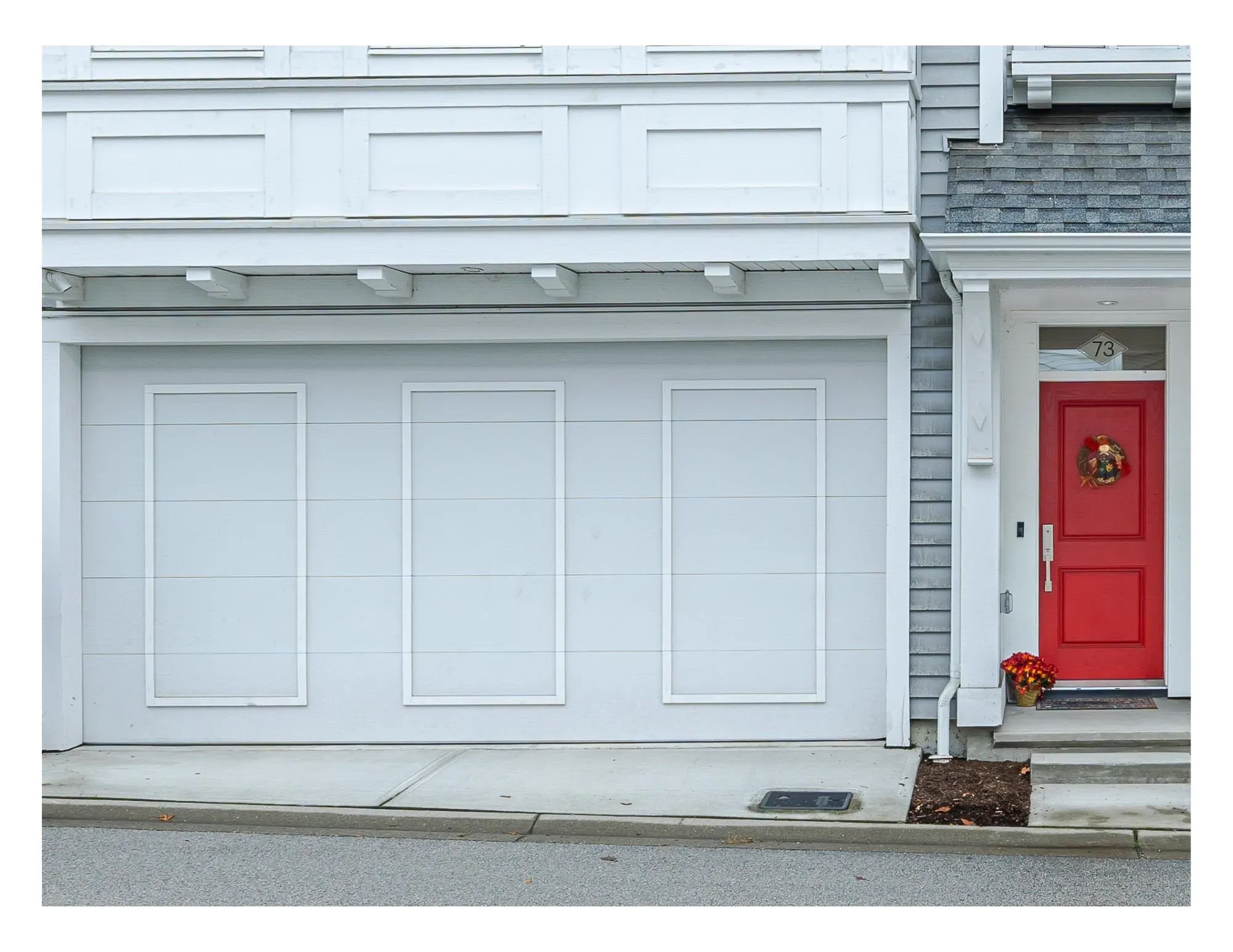 73 2838 Livingstone Avenue