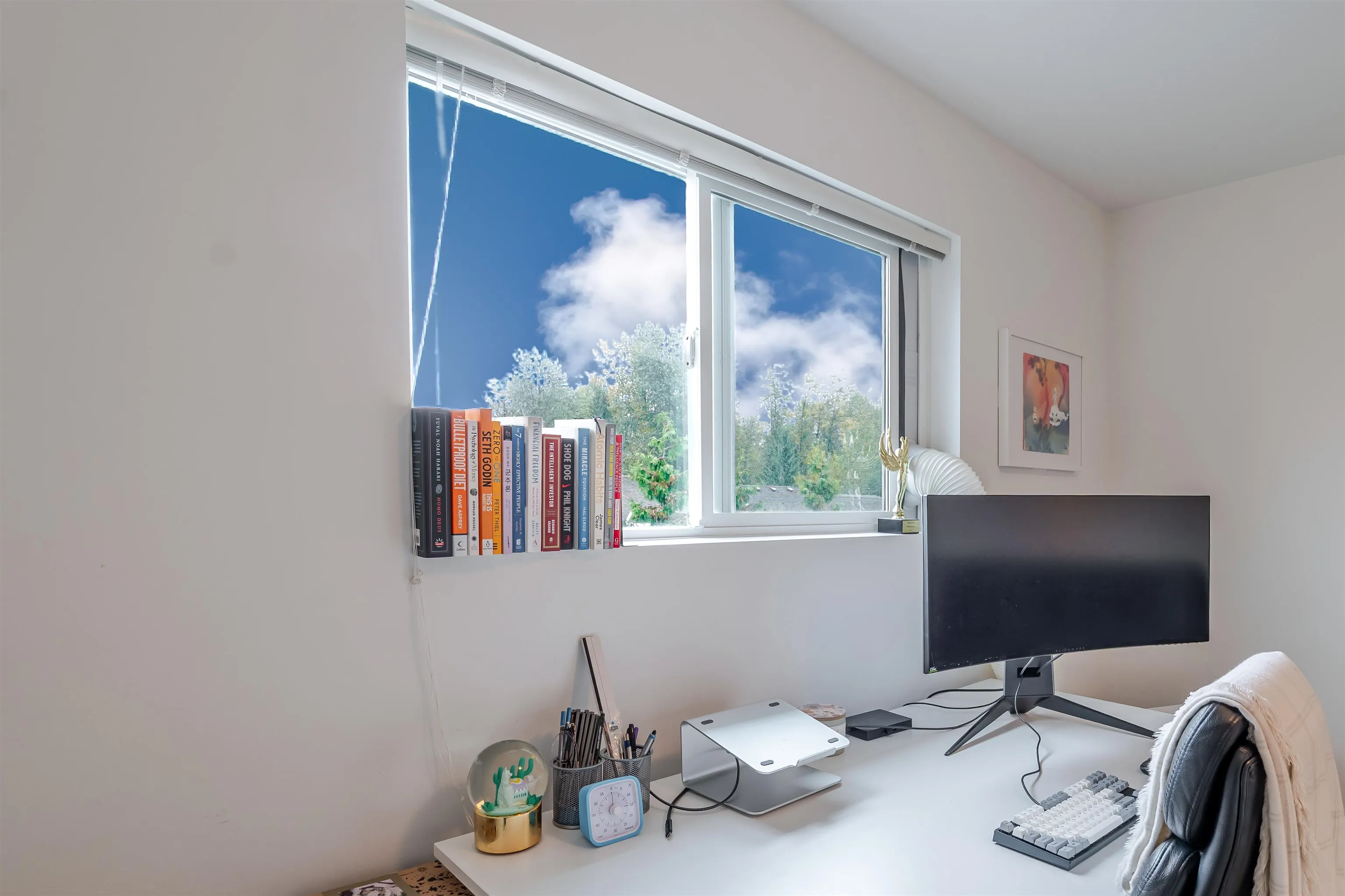 73 2838 Livingstone Avenue