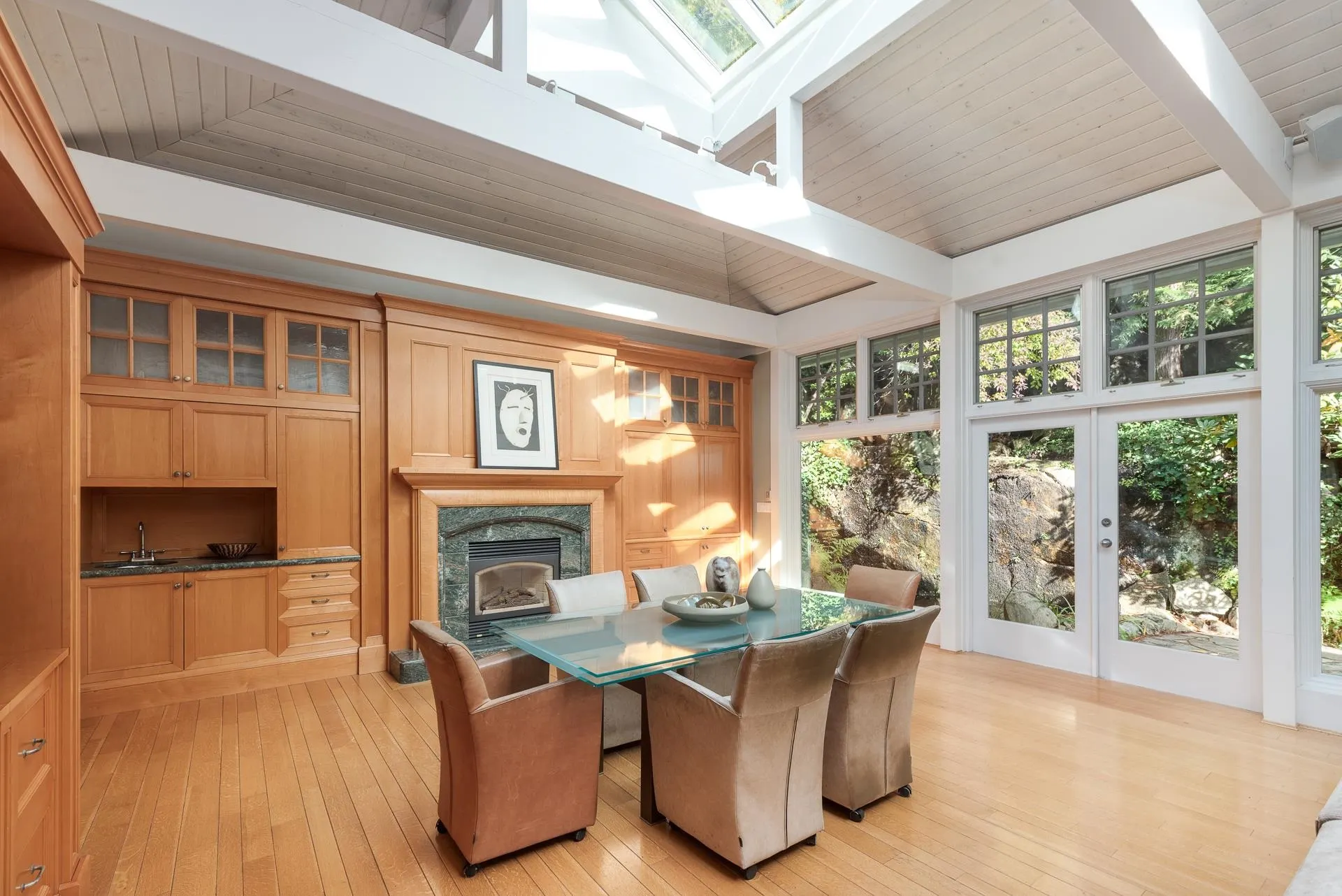4708 Dogwood Lane