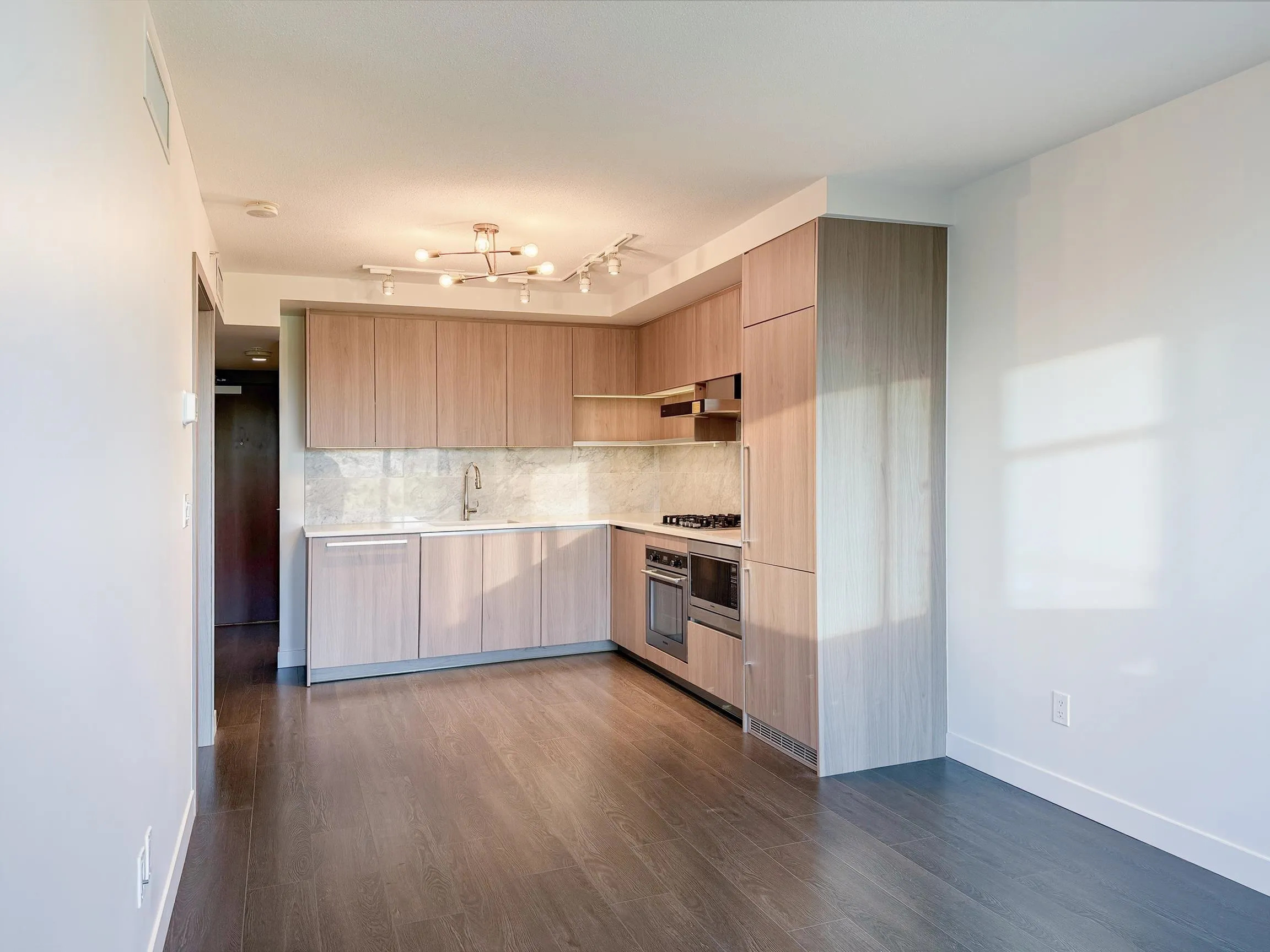608 8988 Patterson Road