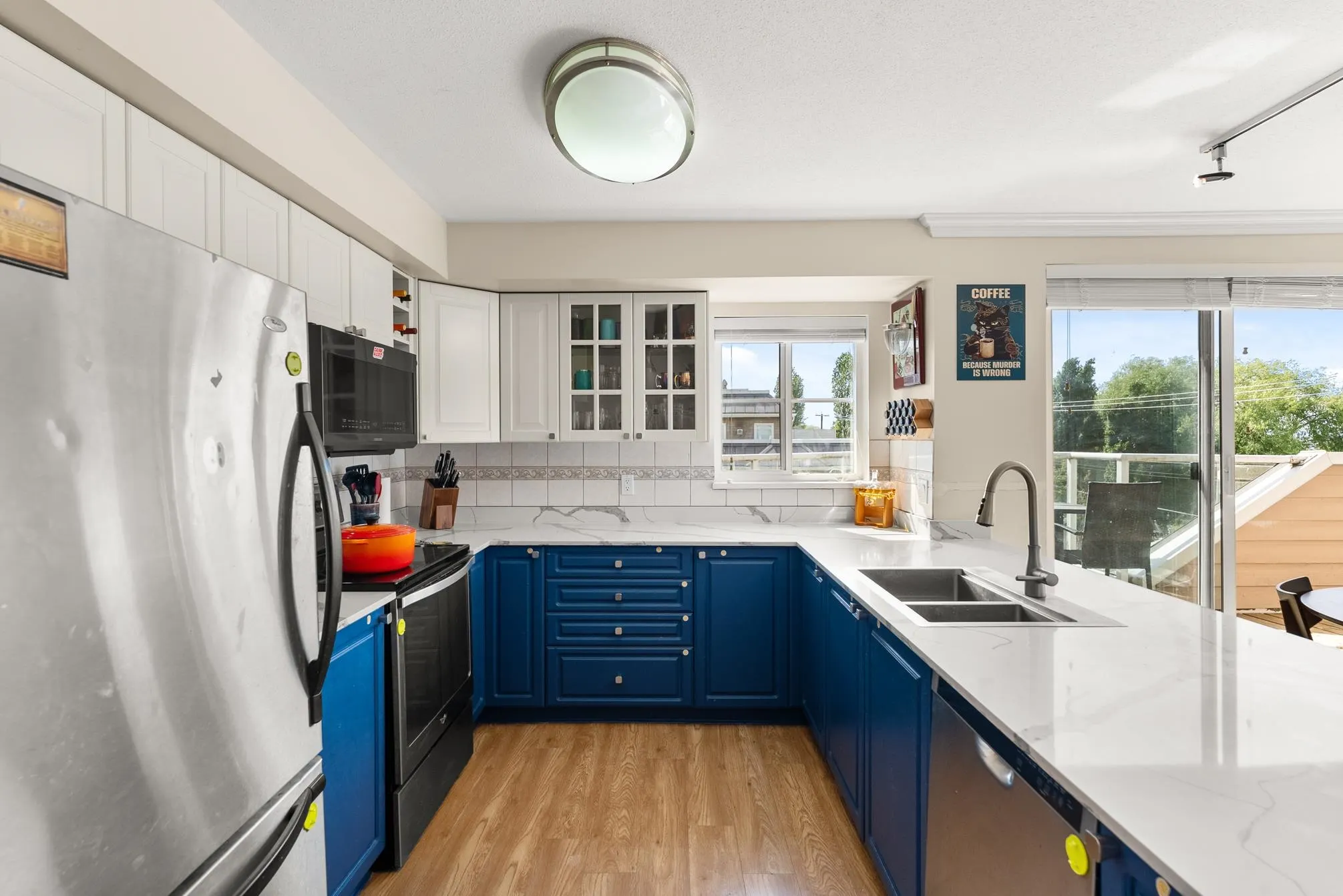 316 5880 Dover Crescent
