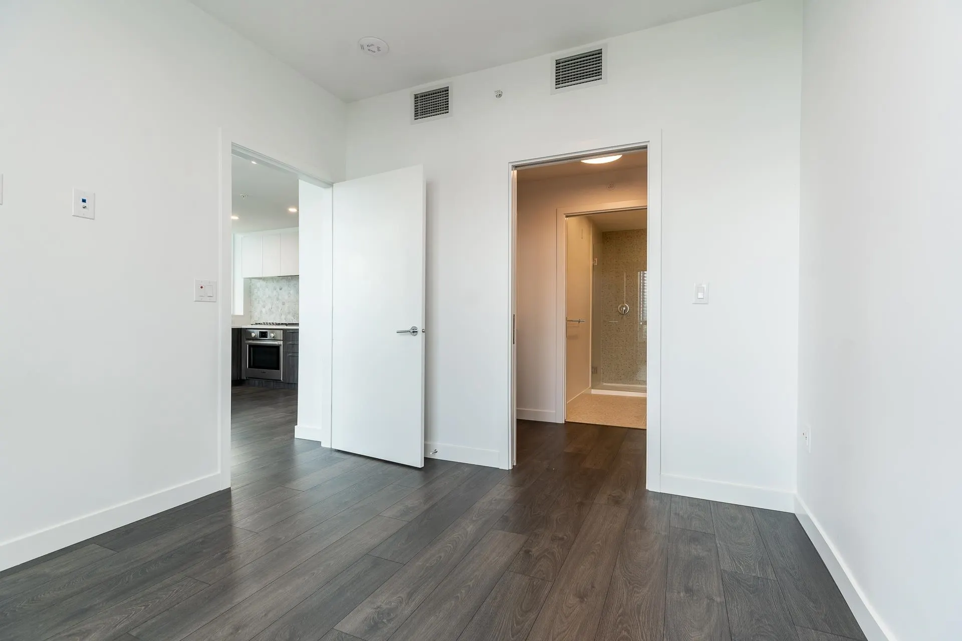 2501 2425 Alpha Avenue