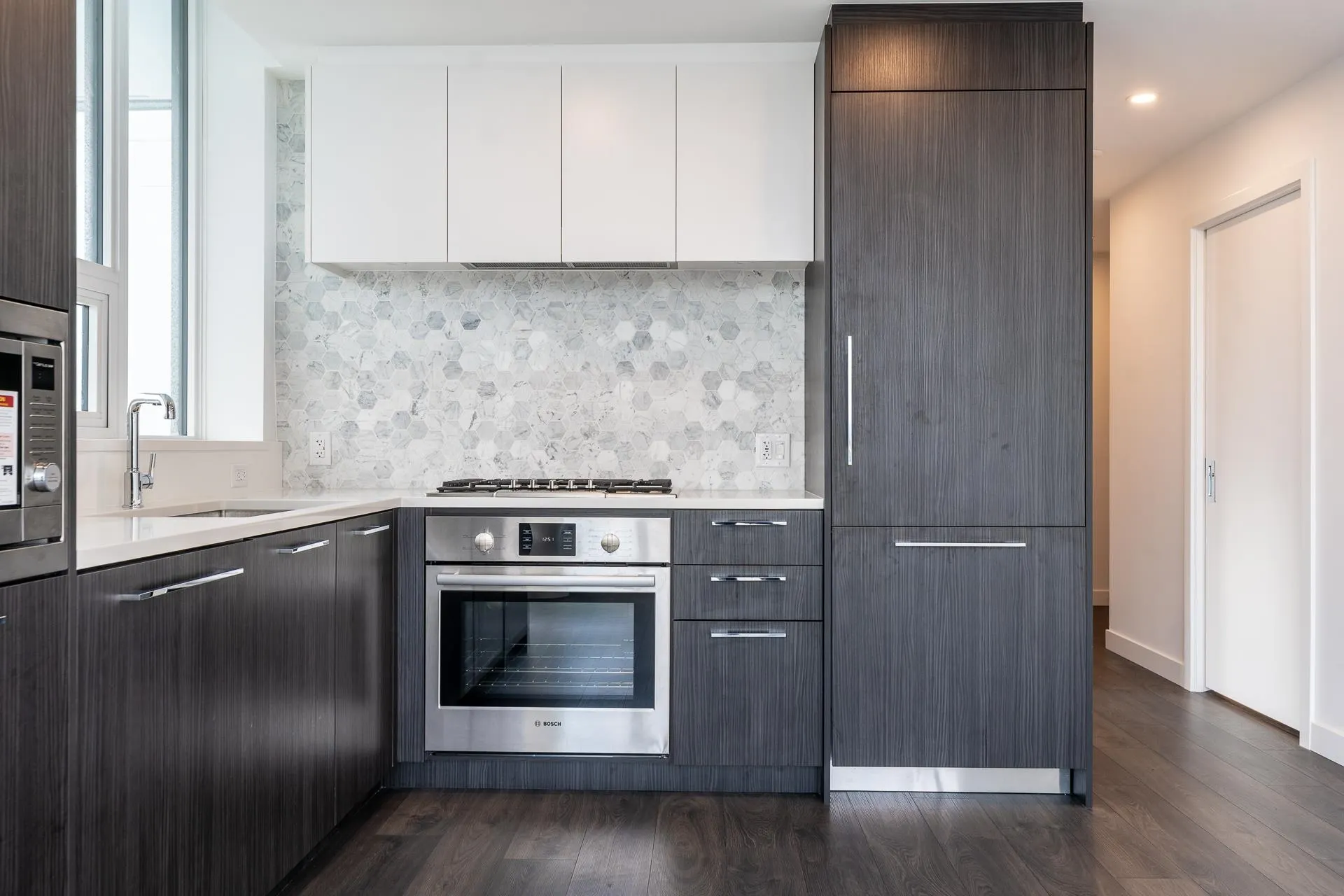 2501 2425 Alpha Avenue