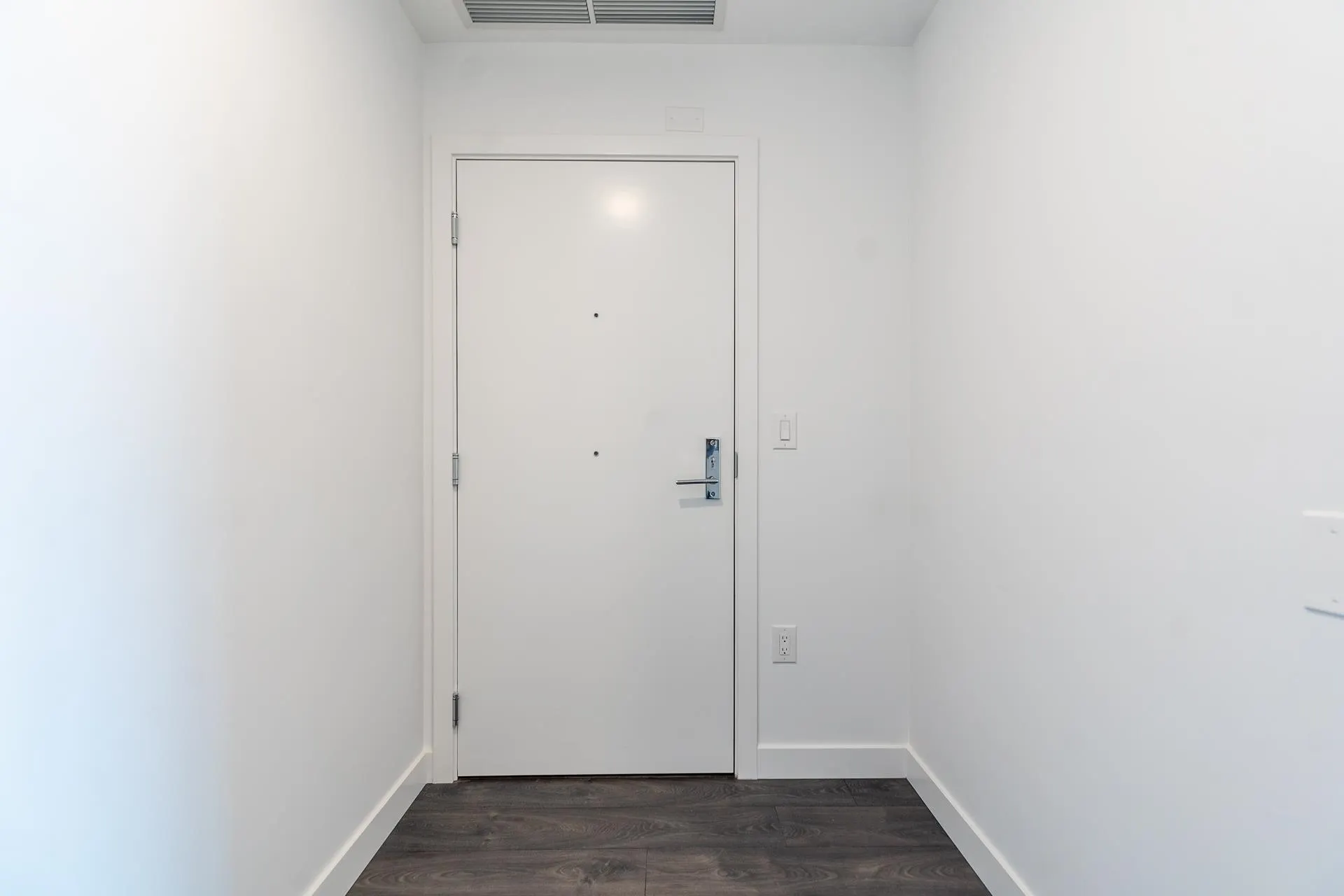 2501 2425 Alpha Avenue