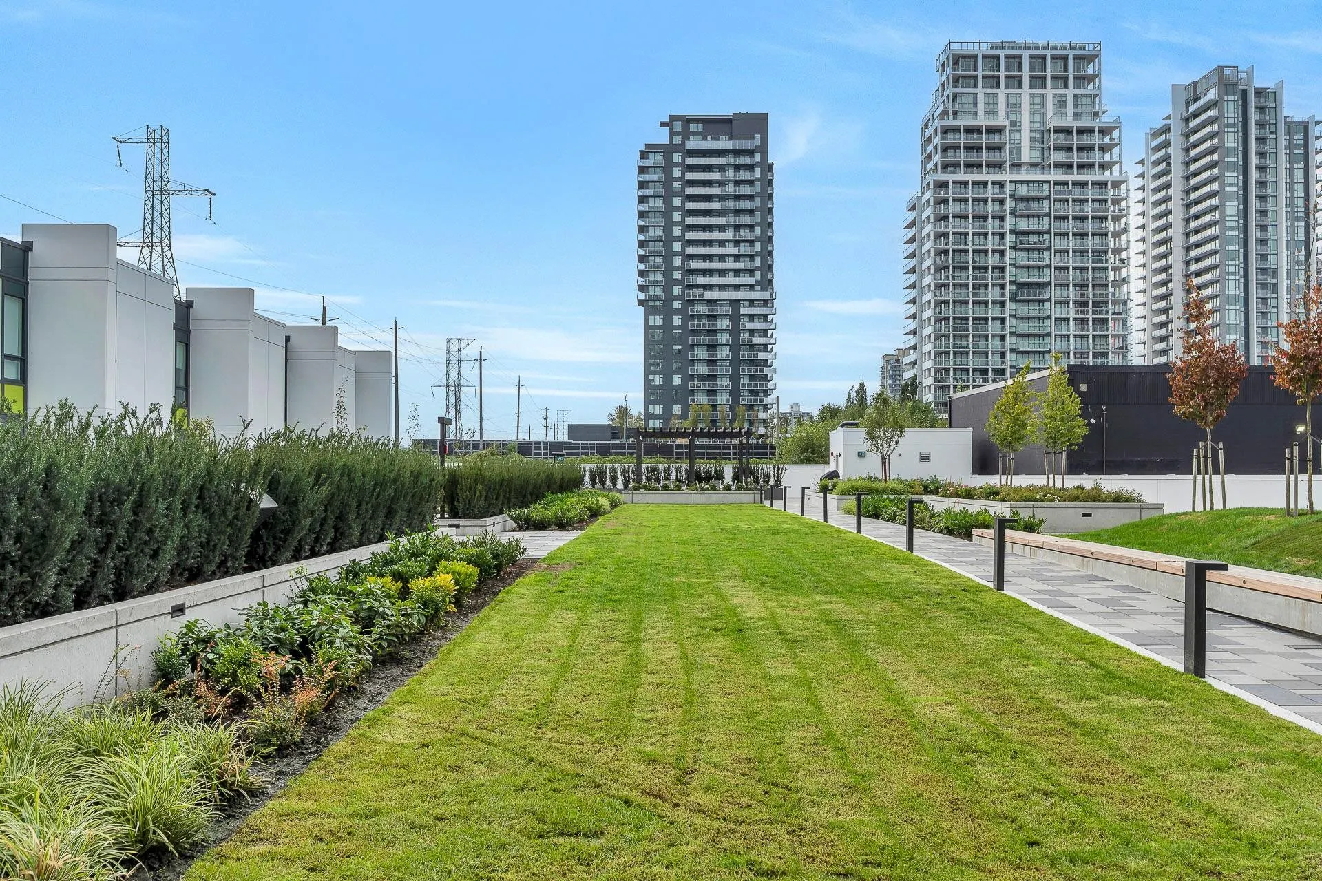 2501 2425 Alpha Avenue