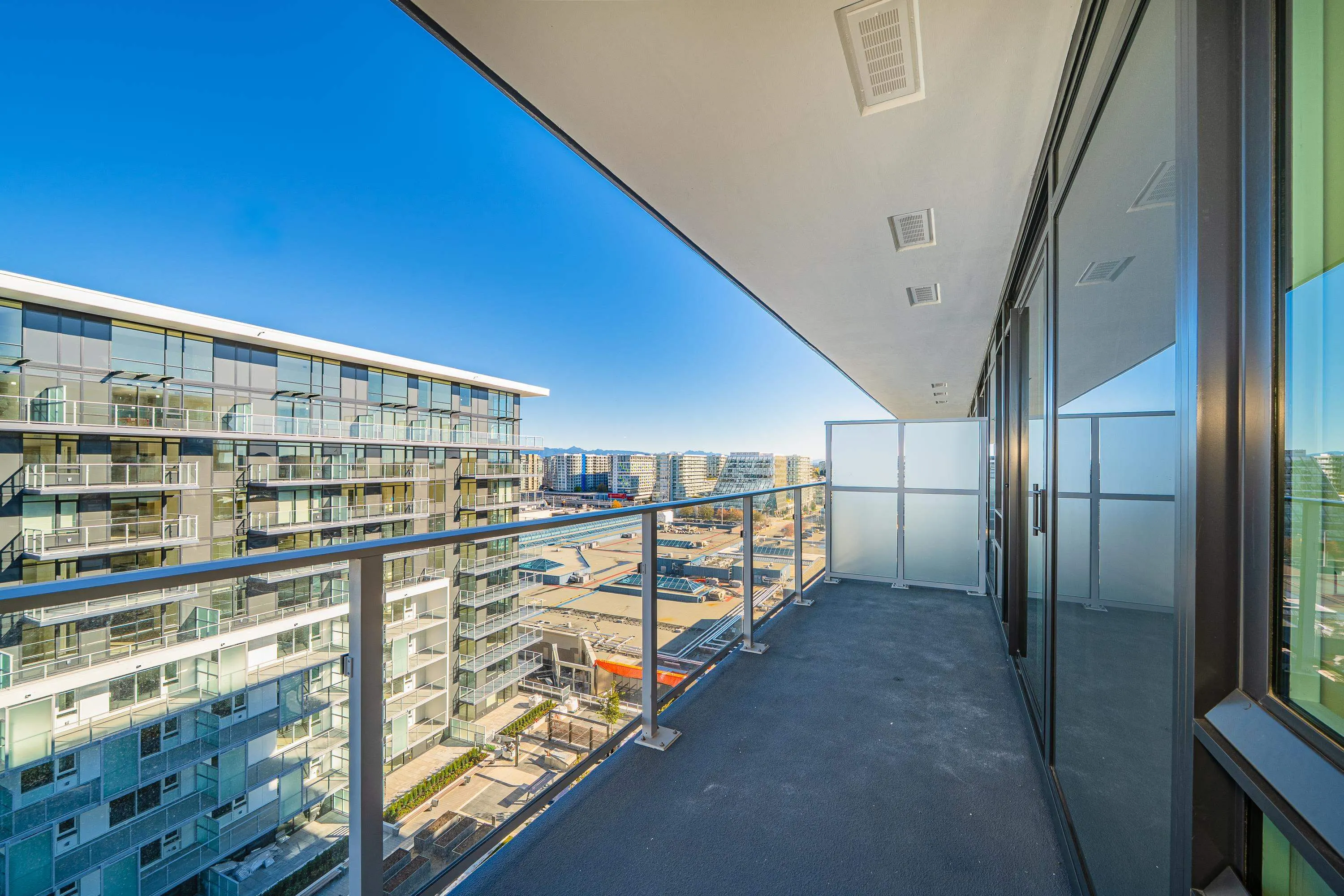 1209 6500 Minoru Boulevard
