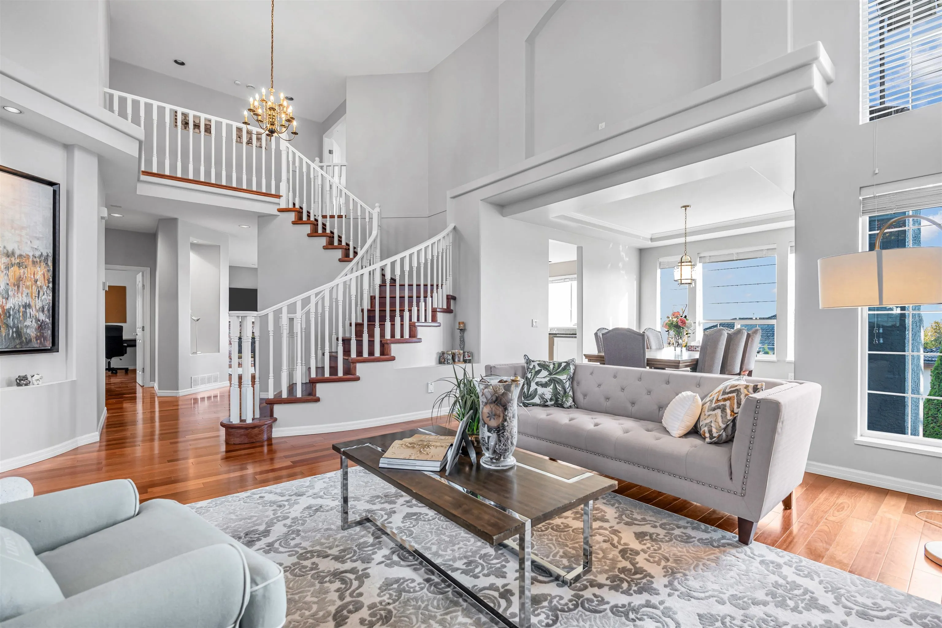 3112 Quintette Crescent