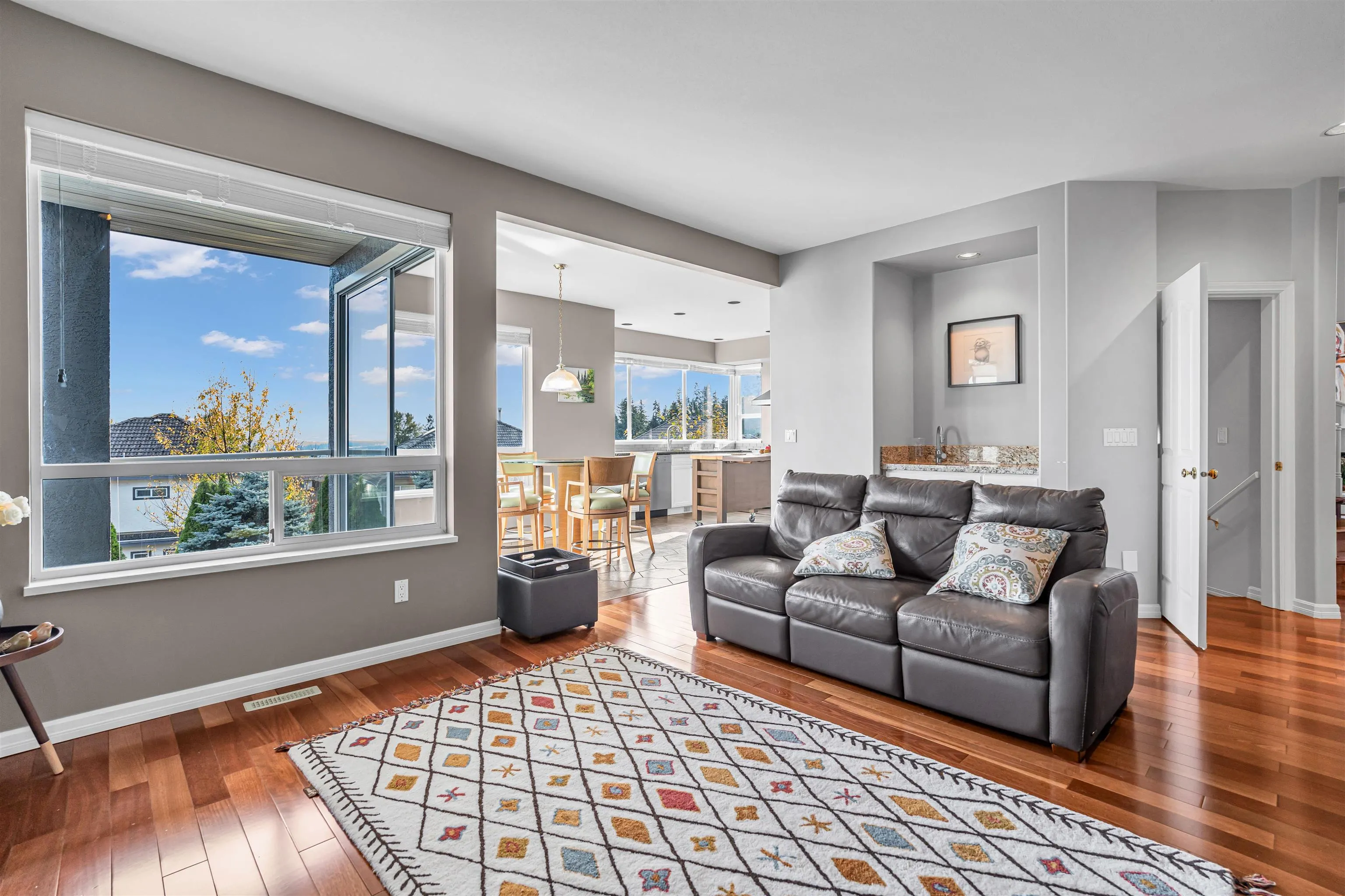 3112 Quintette Crescent
